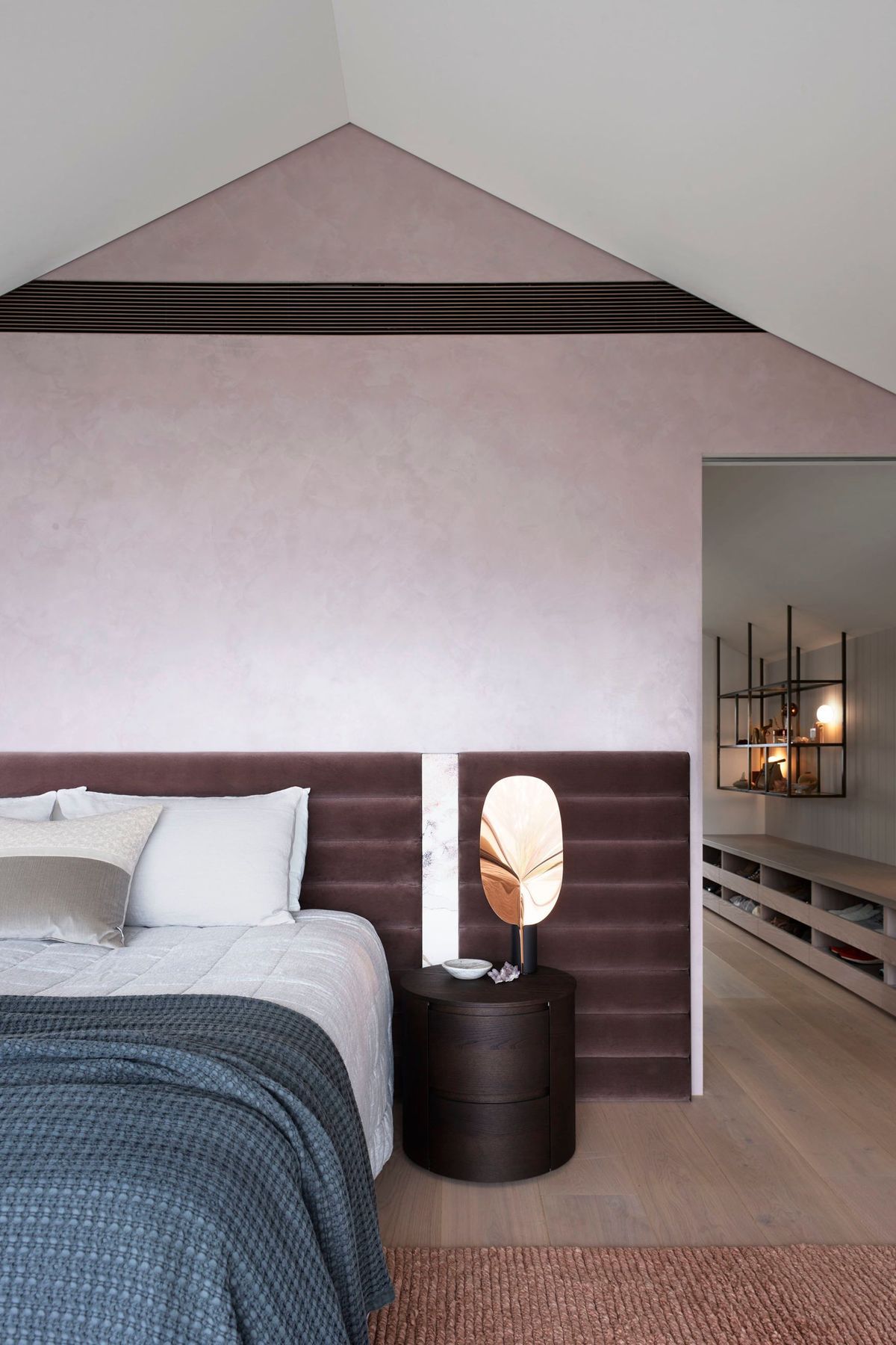 Edge House