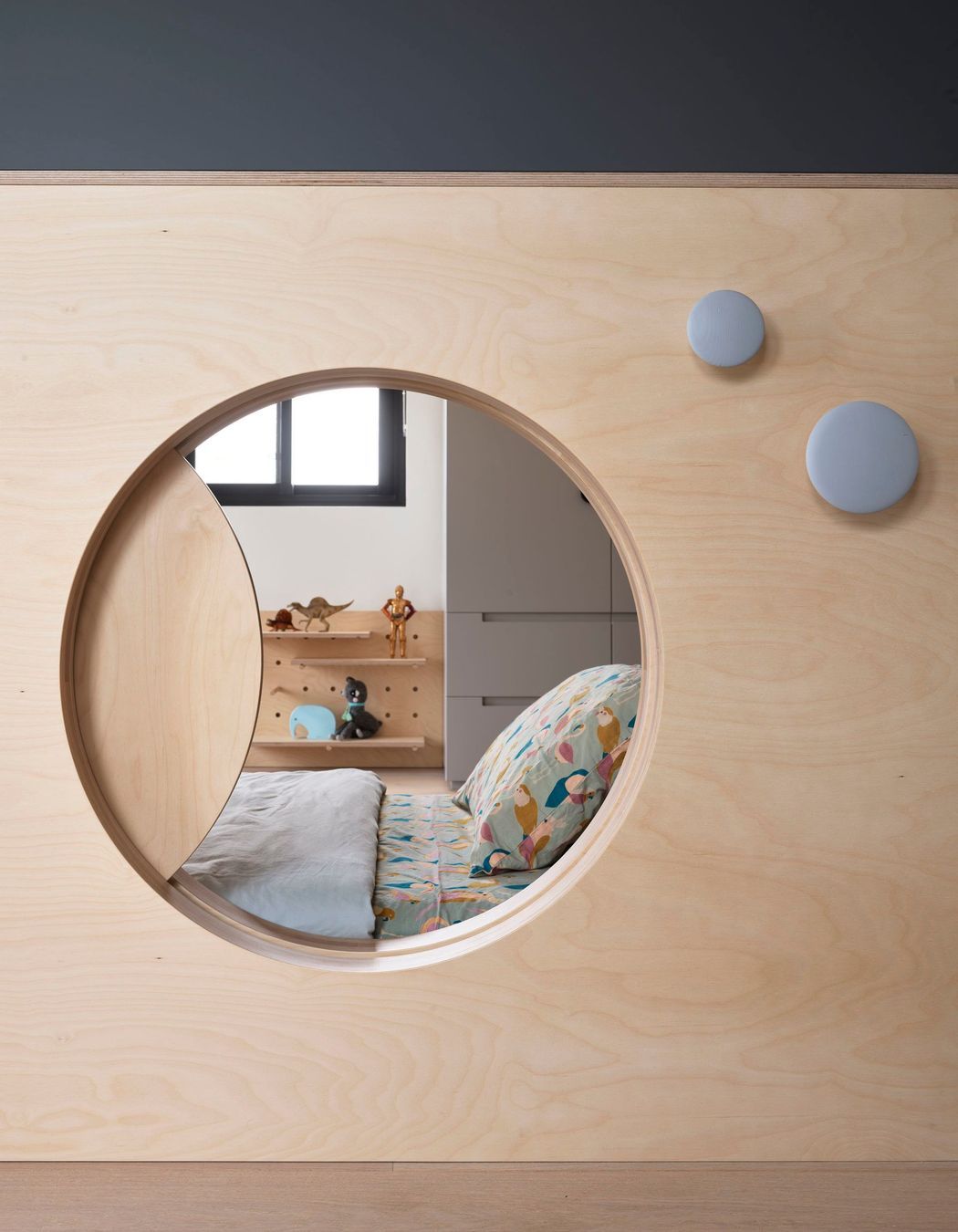 Edge House