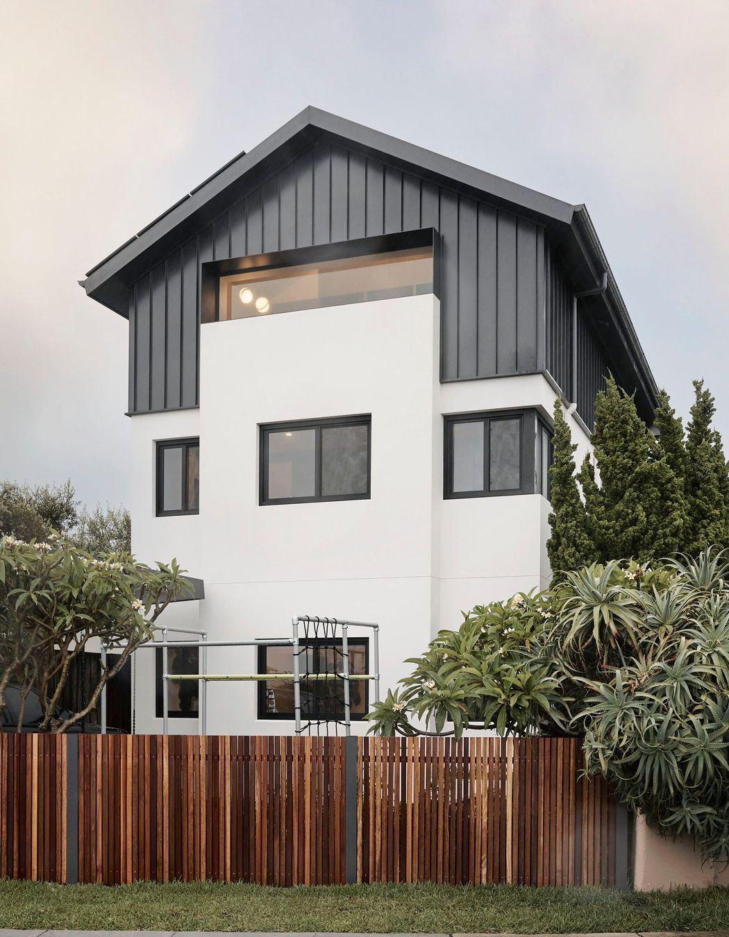 Edge House