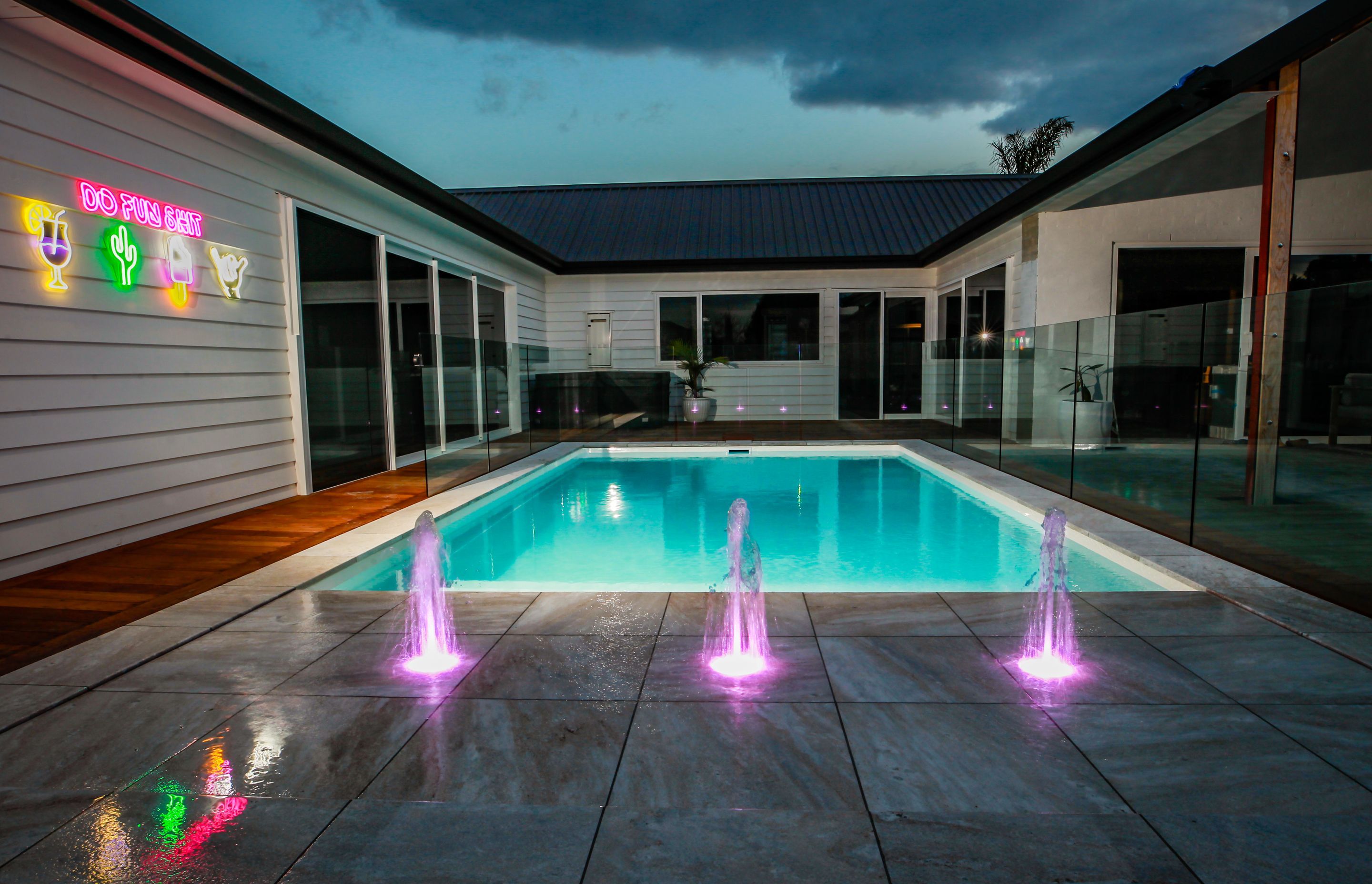 Hawkesbay Grandeur