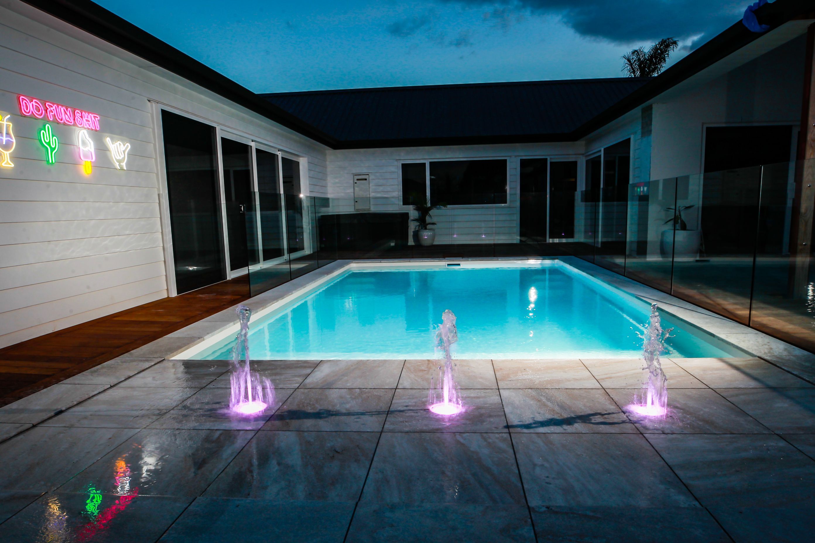 Hawkesbay Grandeur