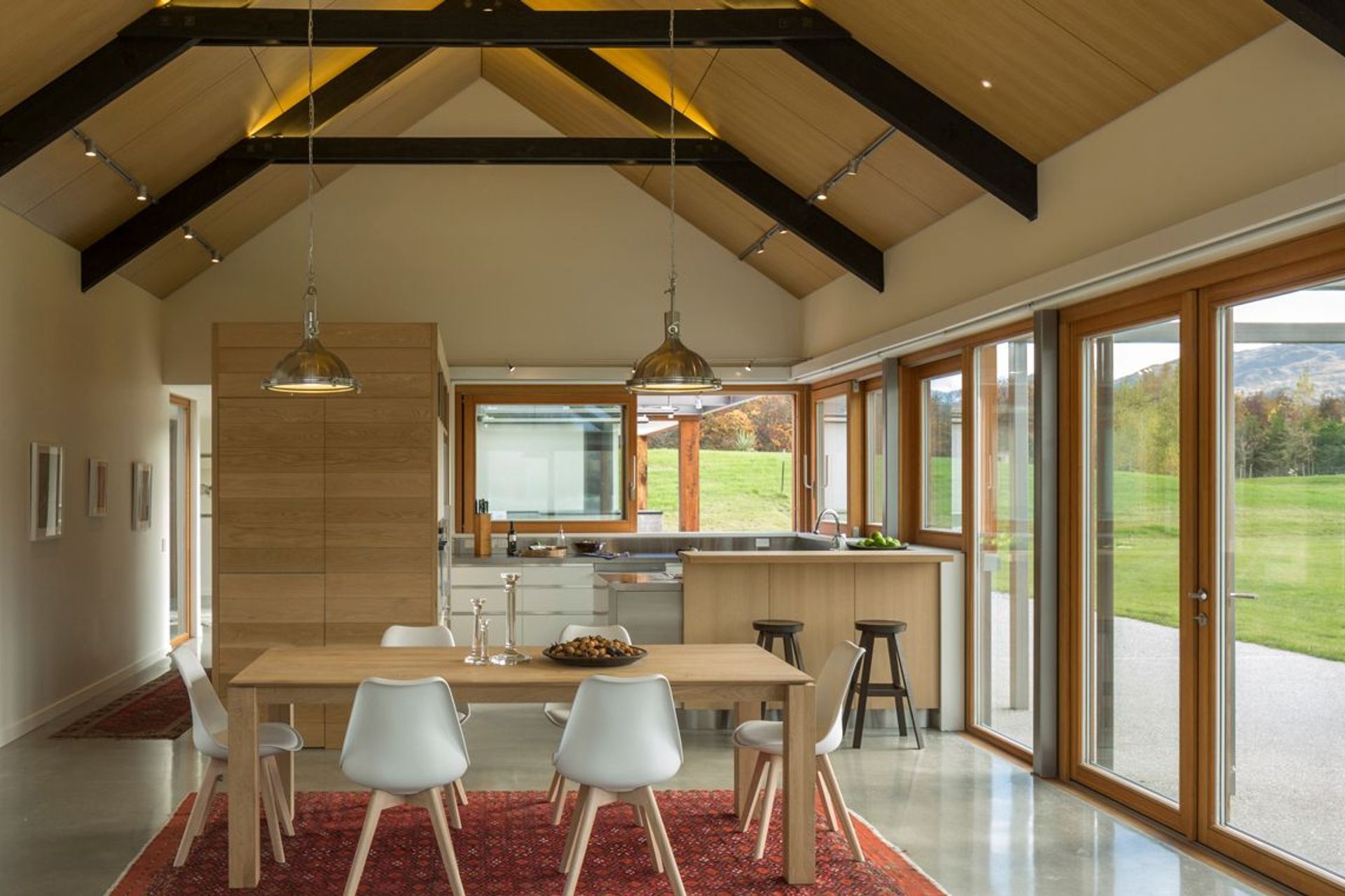 Hawthorn "Contemporary Farm" House