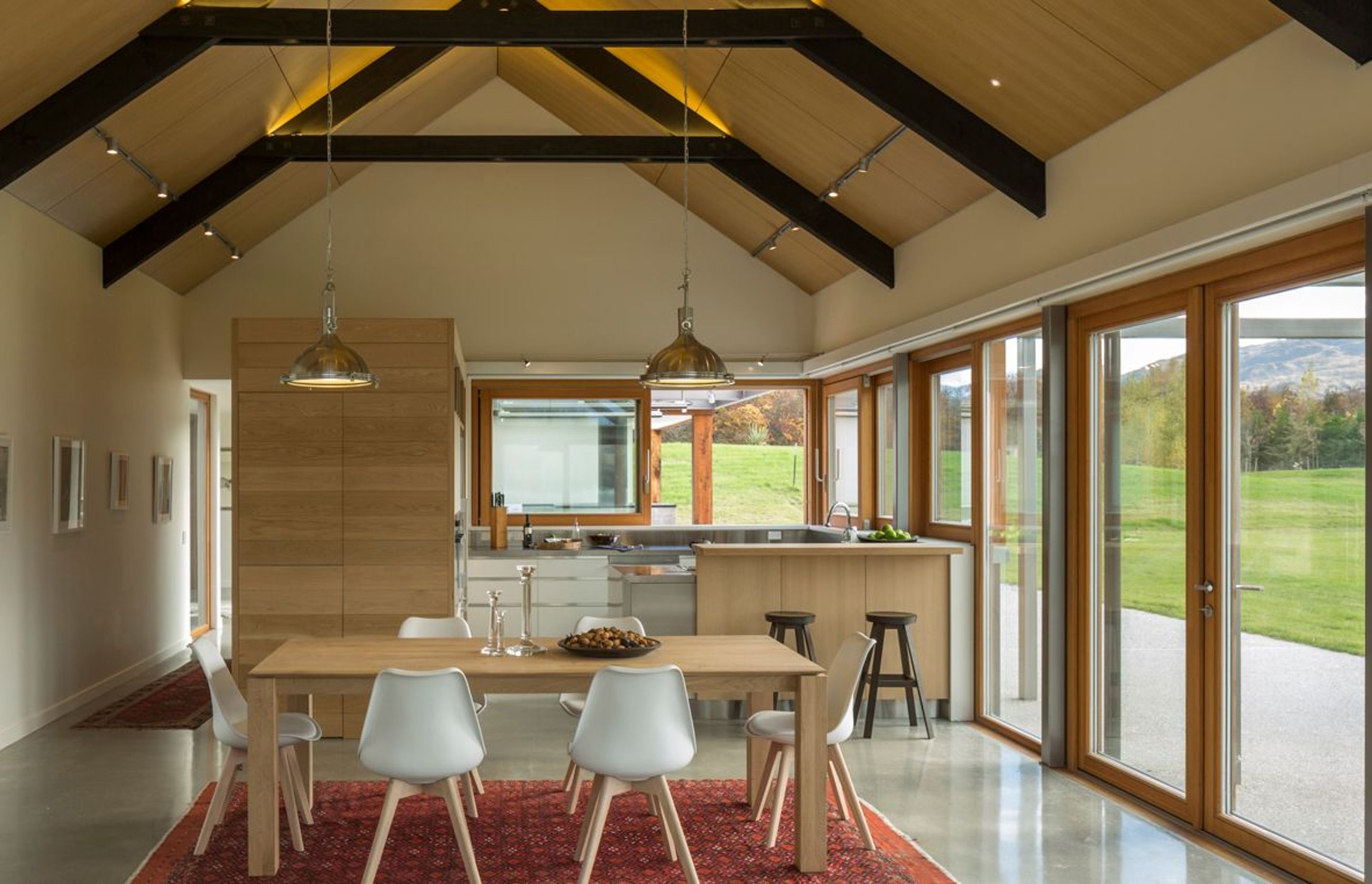 Hawthorn "Contemporary Farm" House