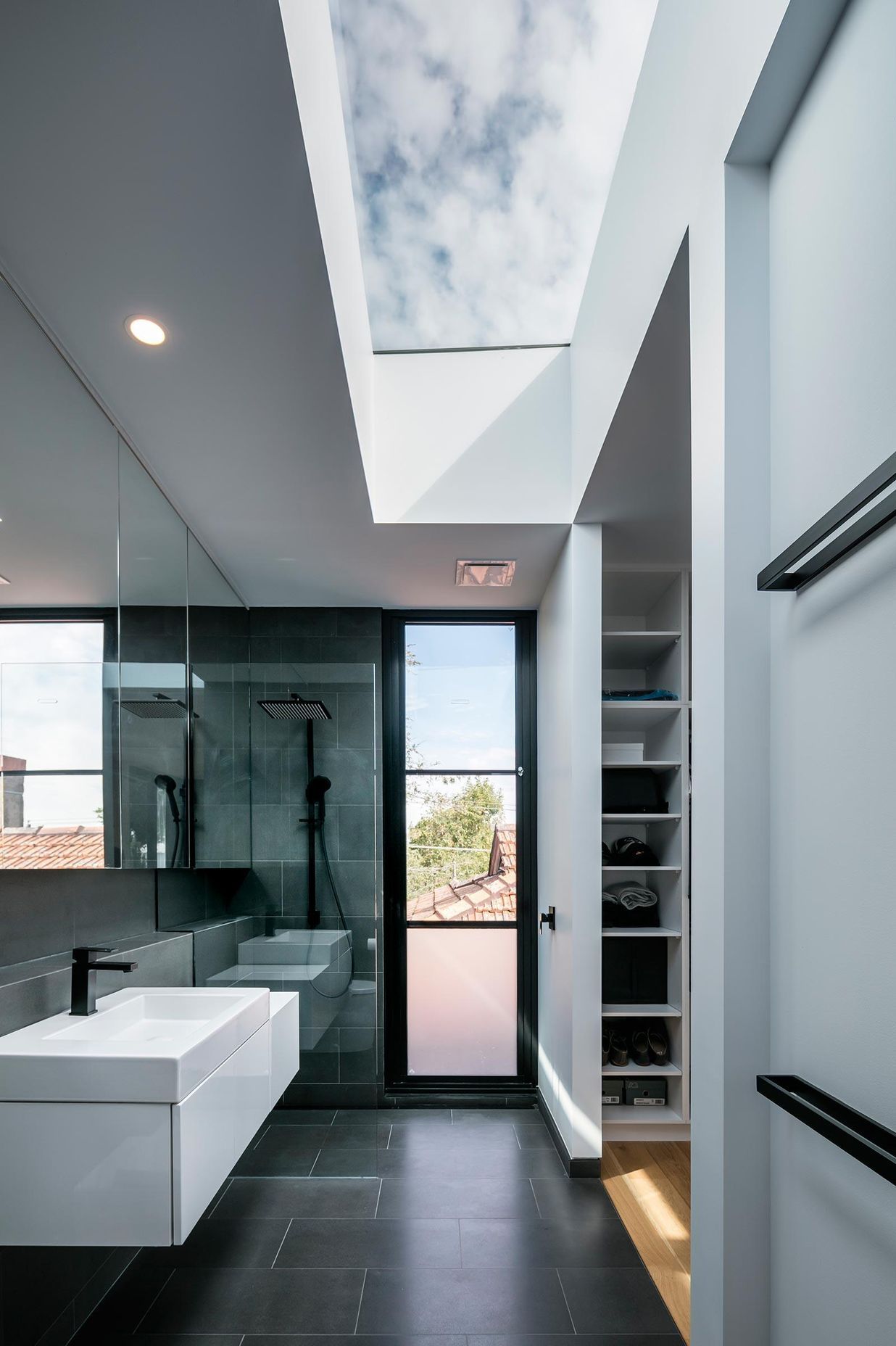 Black House