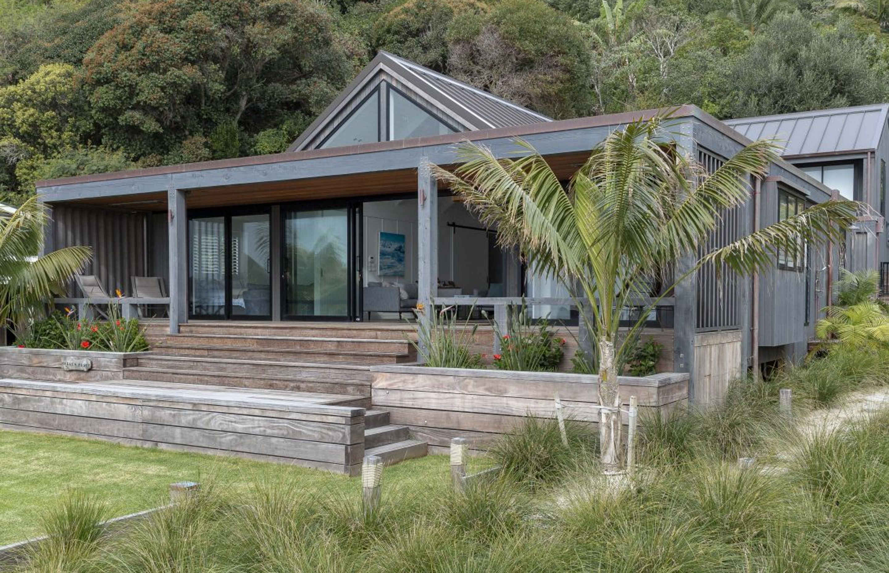 Hellaby Beach House