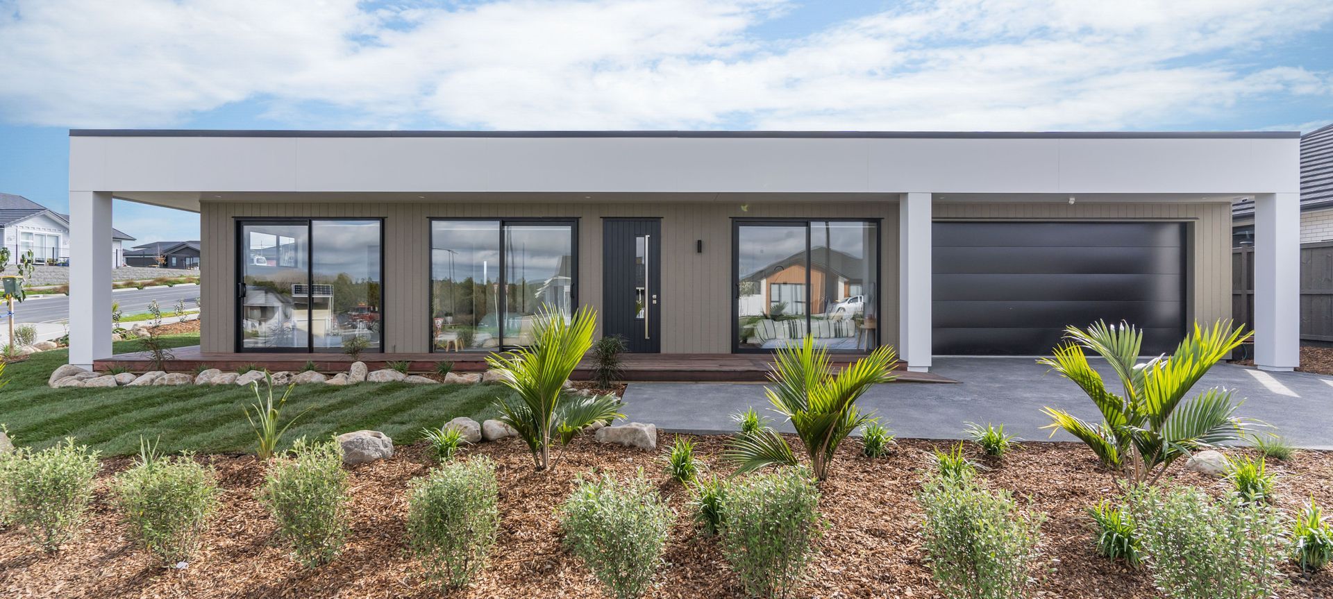 Milldale Showhome, Auckland banner
