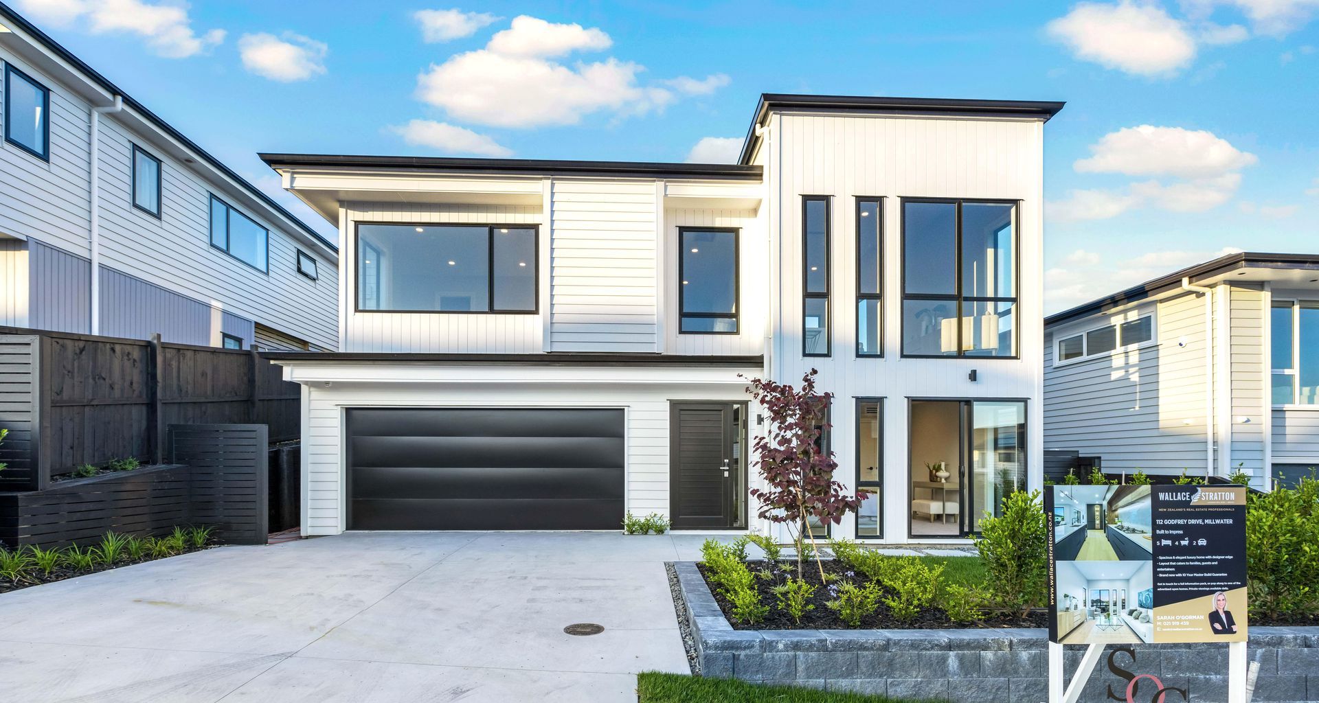 Godfrey Drive, Orewa banner