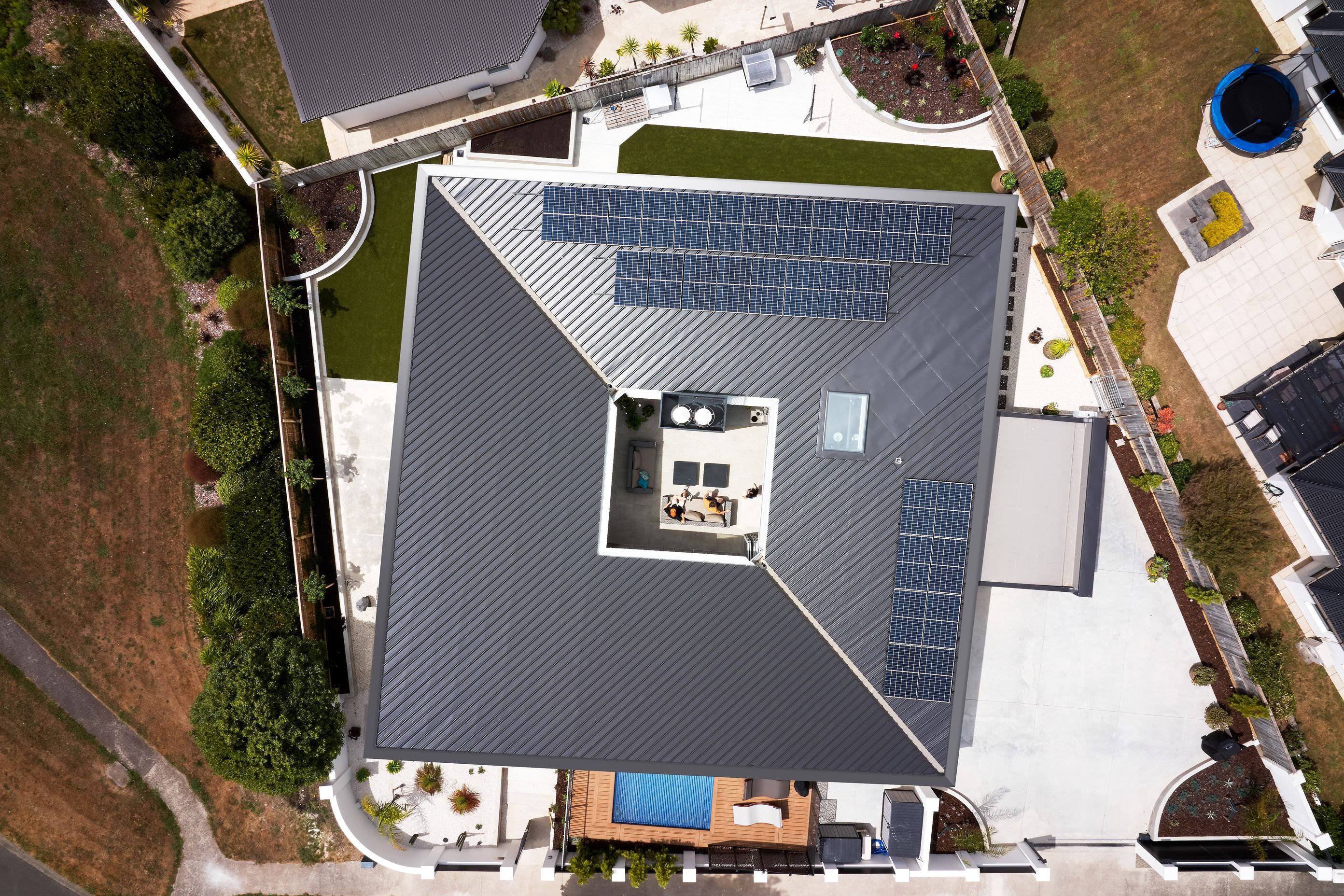 The project was dubbed Hole in One, for obvious reasons, and because it is next to a golf course. The site is across the road from the homeowners’ old house. “They knew and loved the area in many ways,” says Nick. “It's in one of the nicer areas of Palmerston North.”
