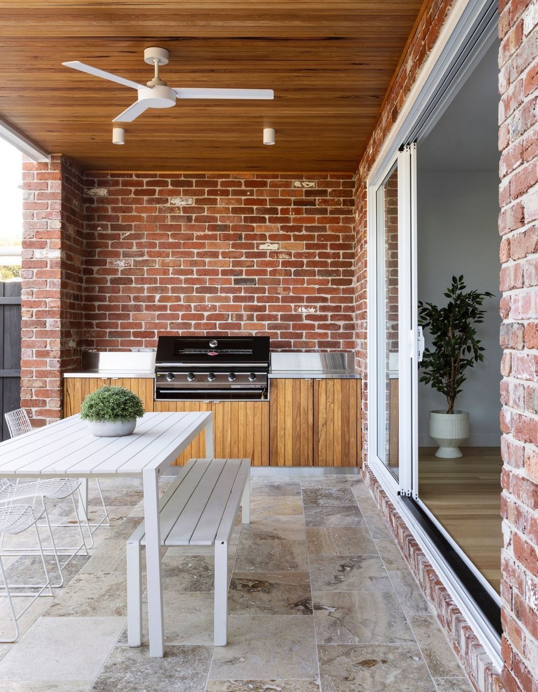 9 Lark Street, Altona