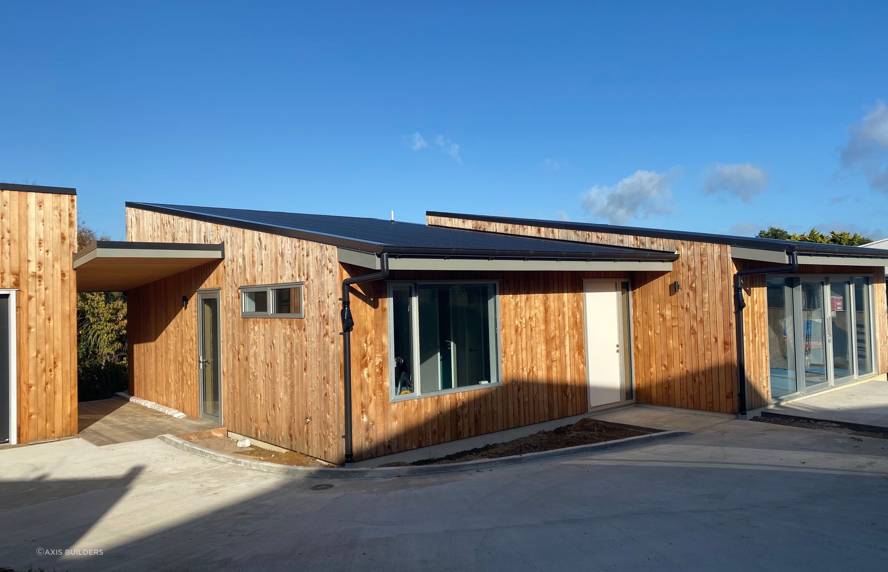 Otaki eco home