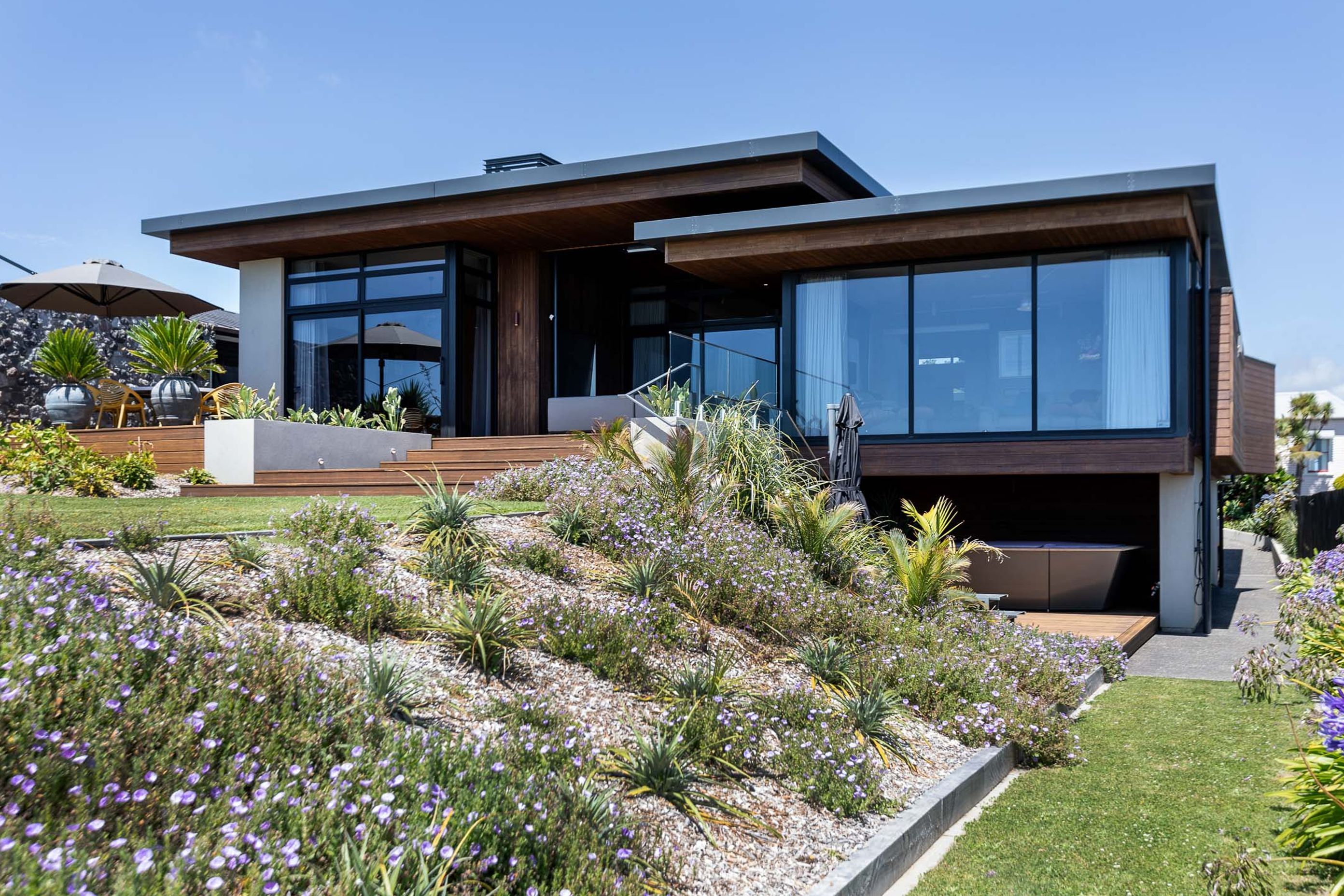 Luscombe House