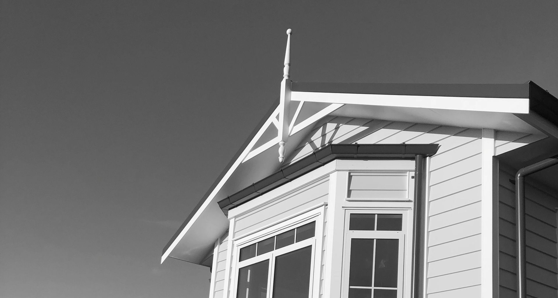 Hilltop Villa banner