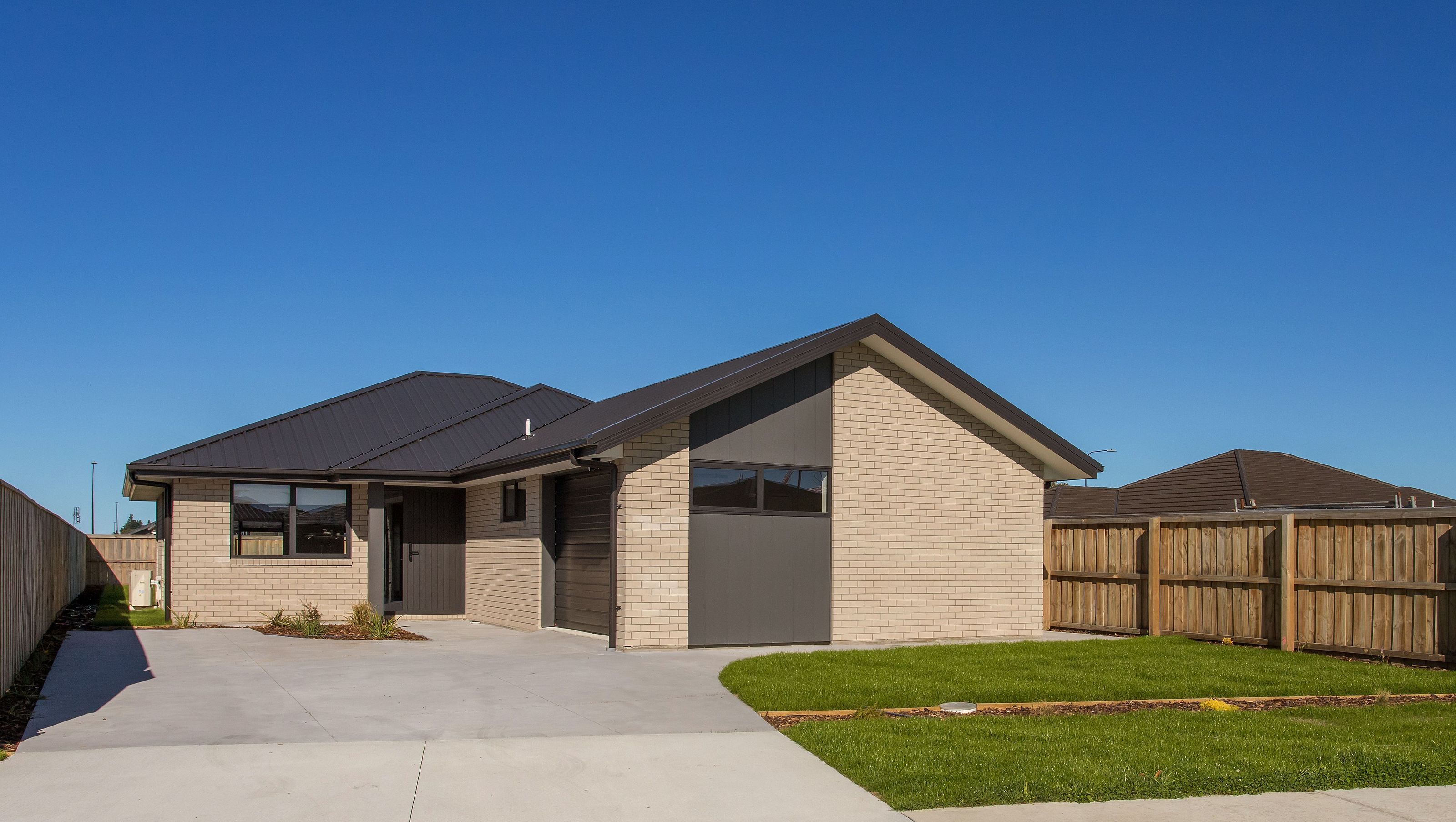 Ravenswood Woodend Home