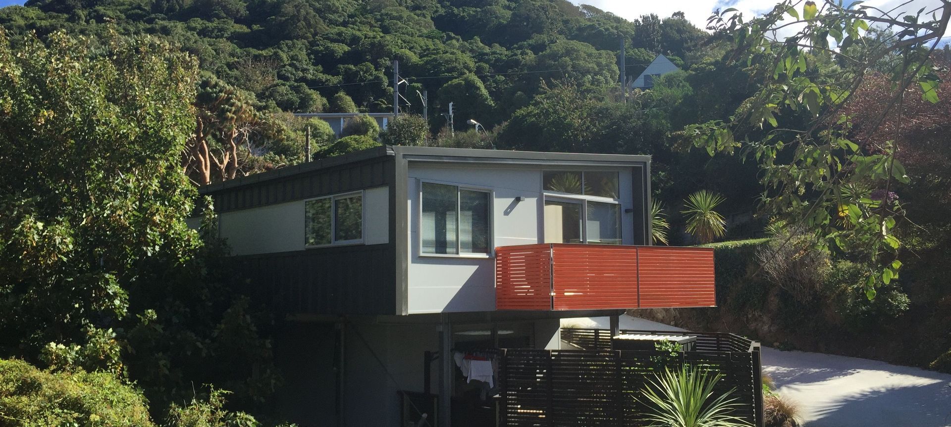 Kingspan Metrapanel Eco House banner