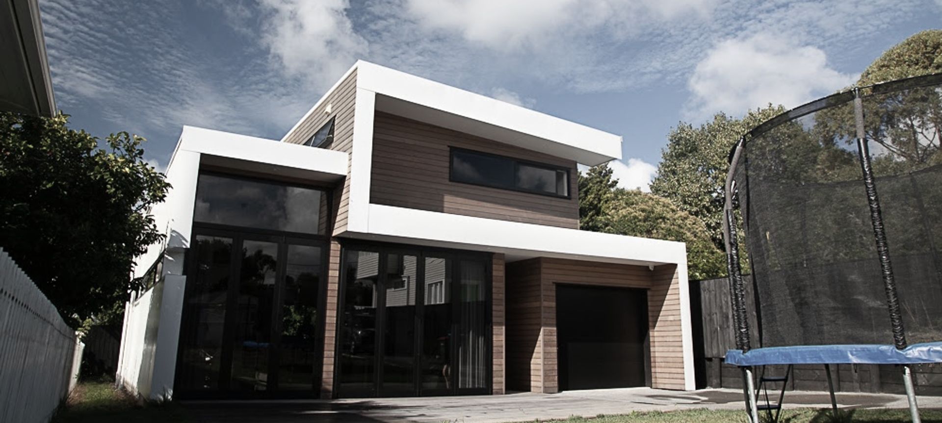 Modern Family Home banner