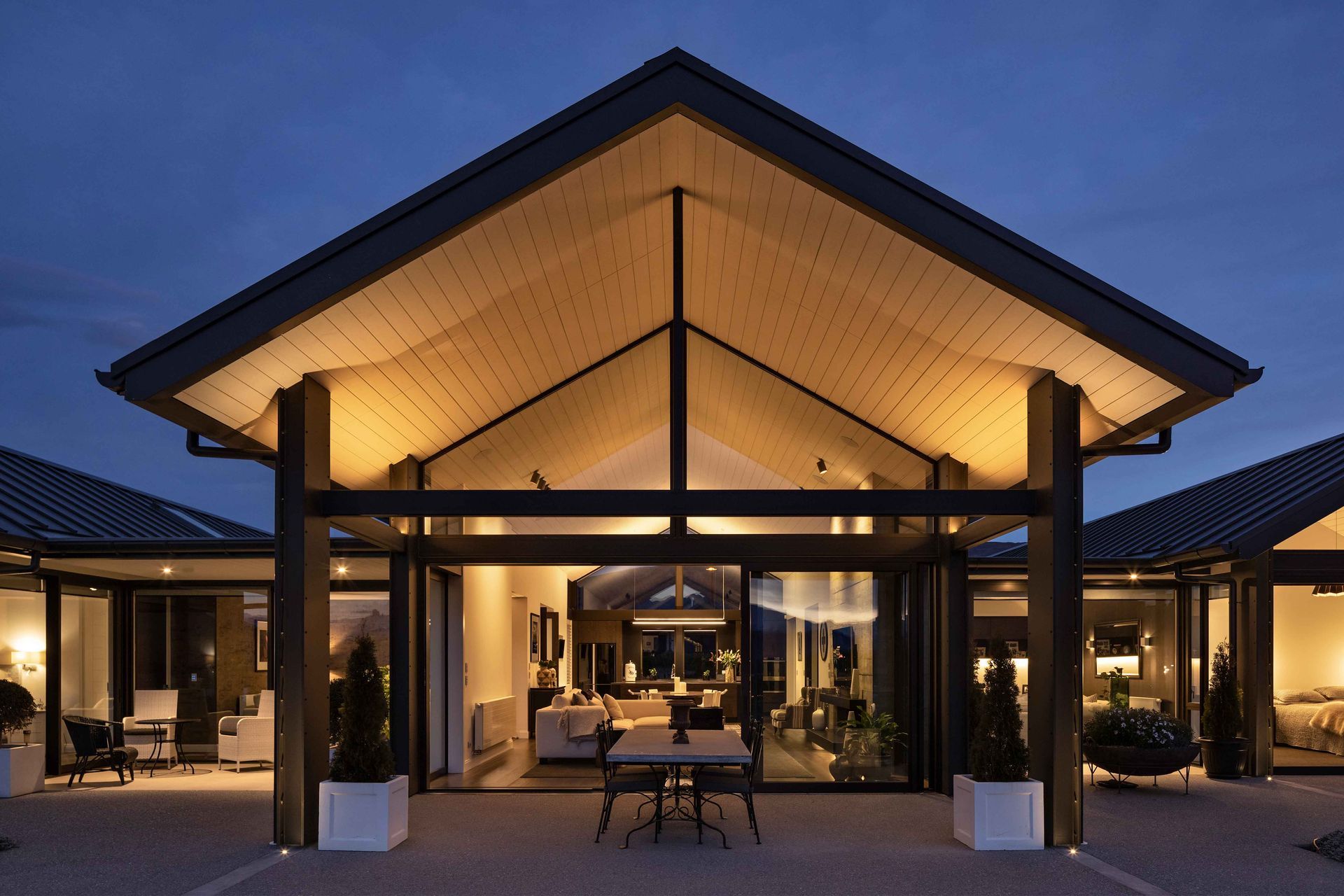 Roys Bay House - Wanaka
