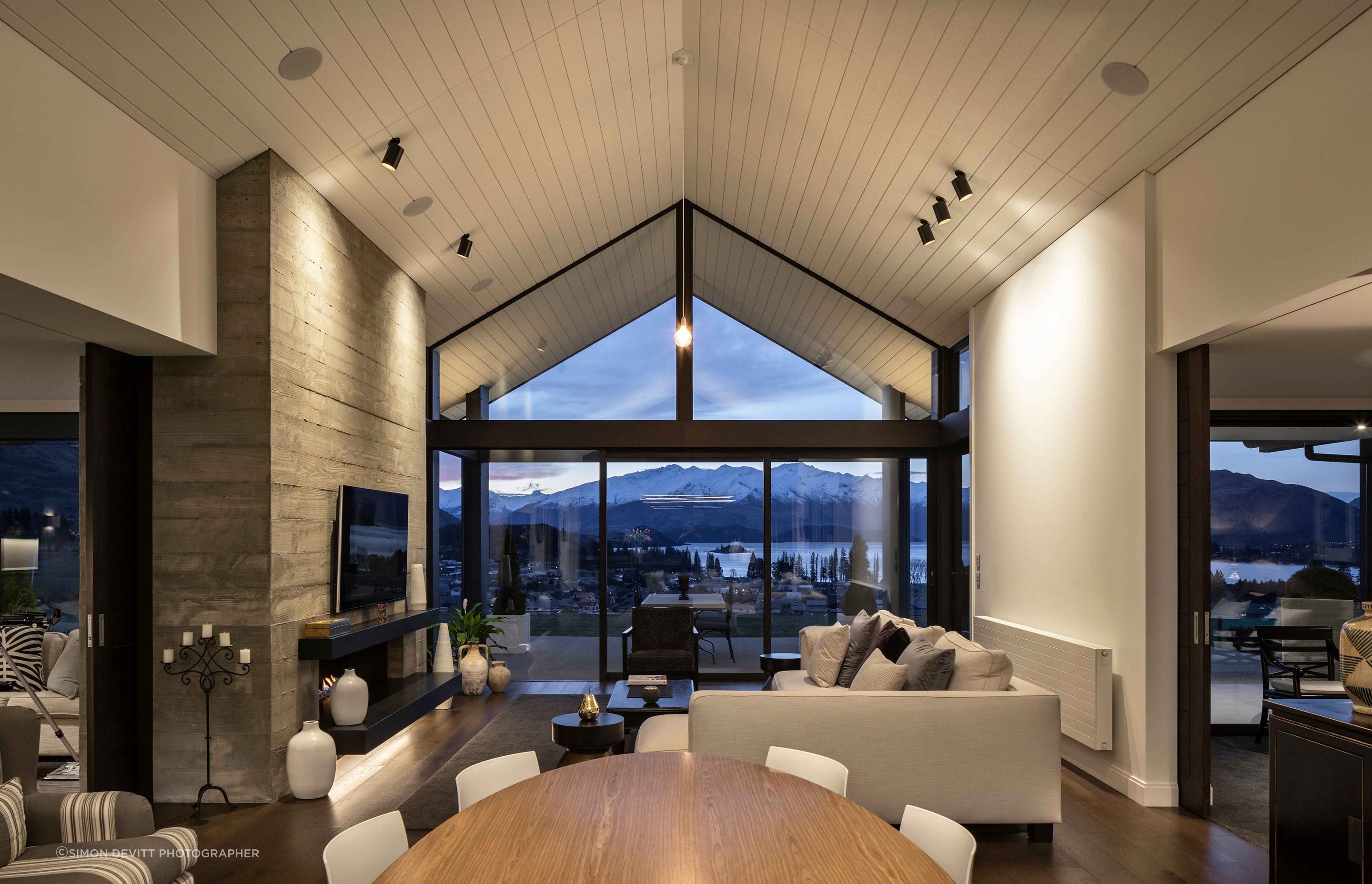 Roys Bay House - Wanaka