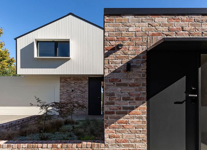 Mount Albert Home