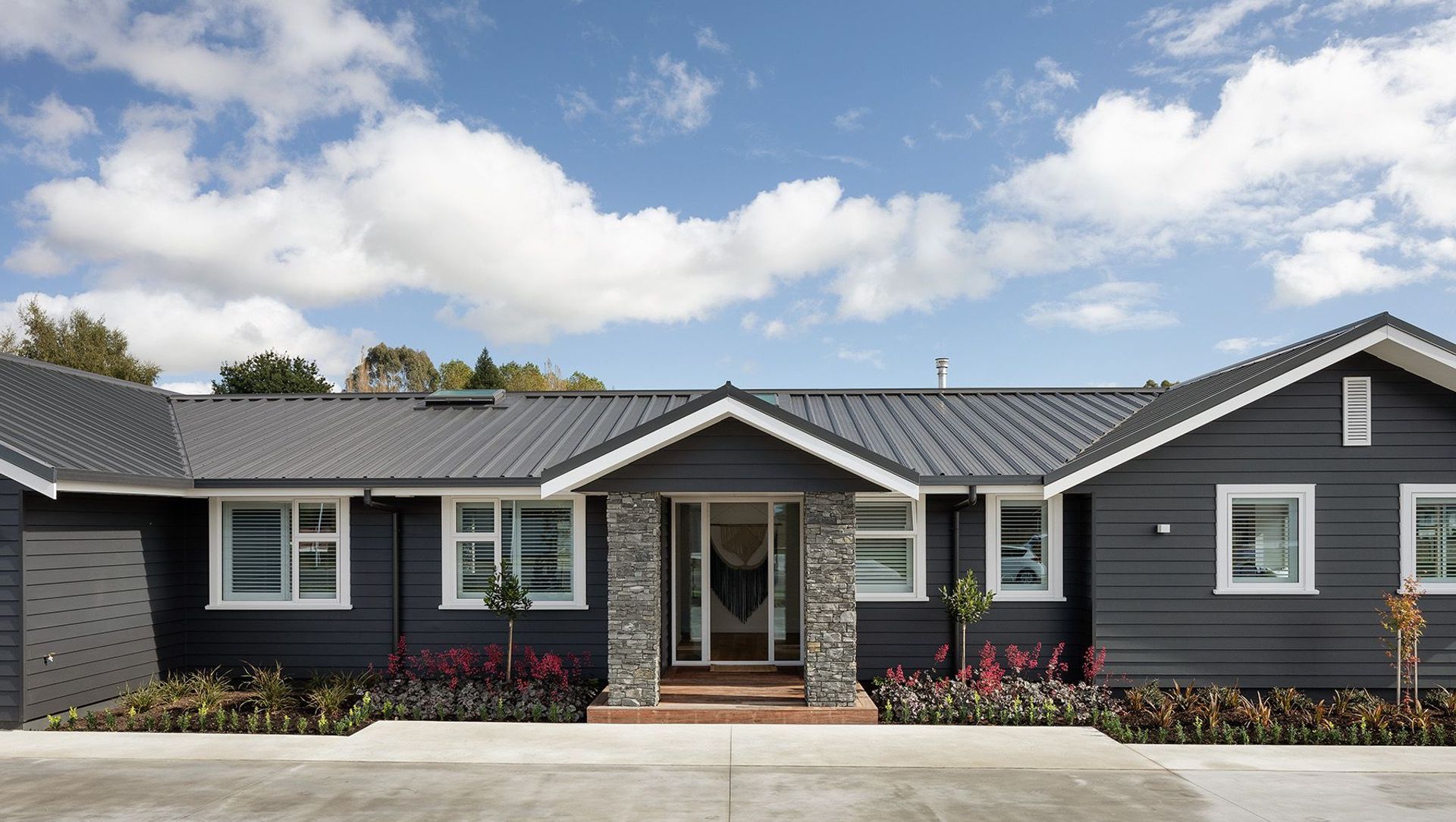 Modern Country Showhome banner
