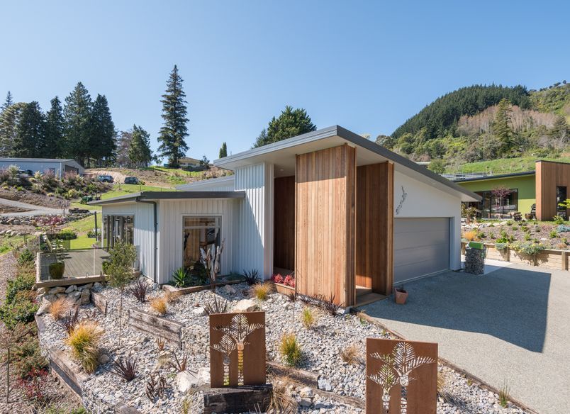 Grampian Oaks Lane House 1