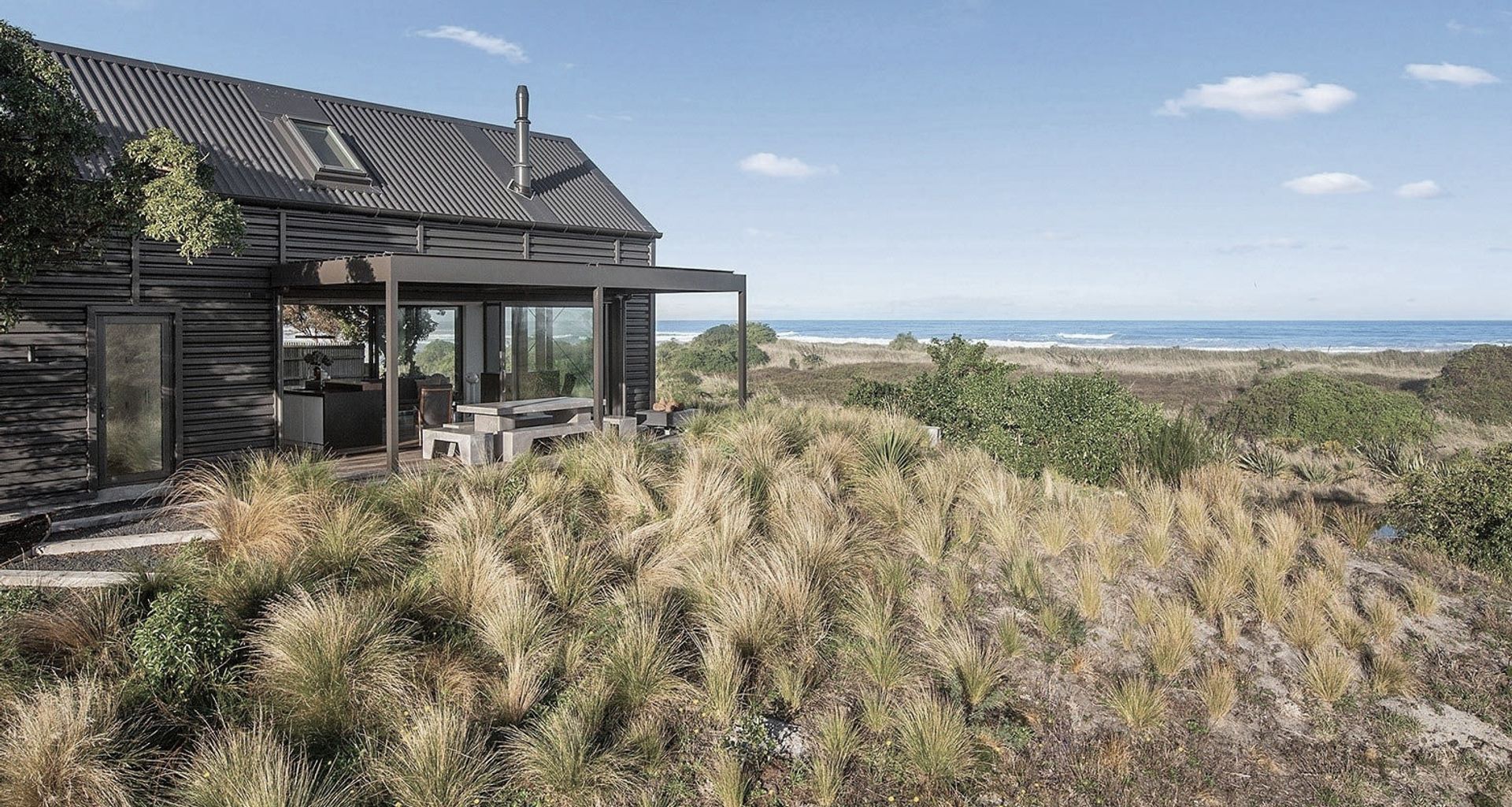 Sand Dune House - Dunedin banner