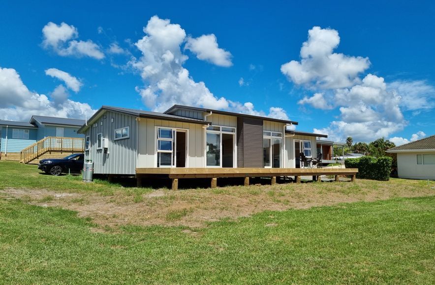 3-4 bed, 2-3 bath - Kiwibach & its Variants