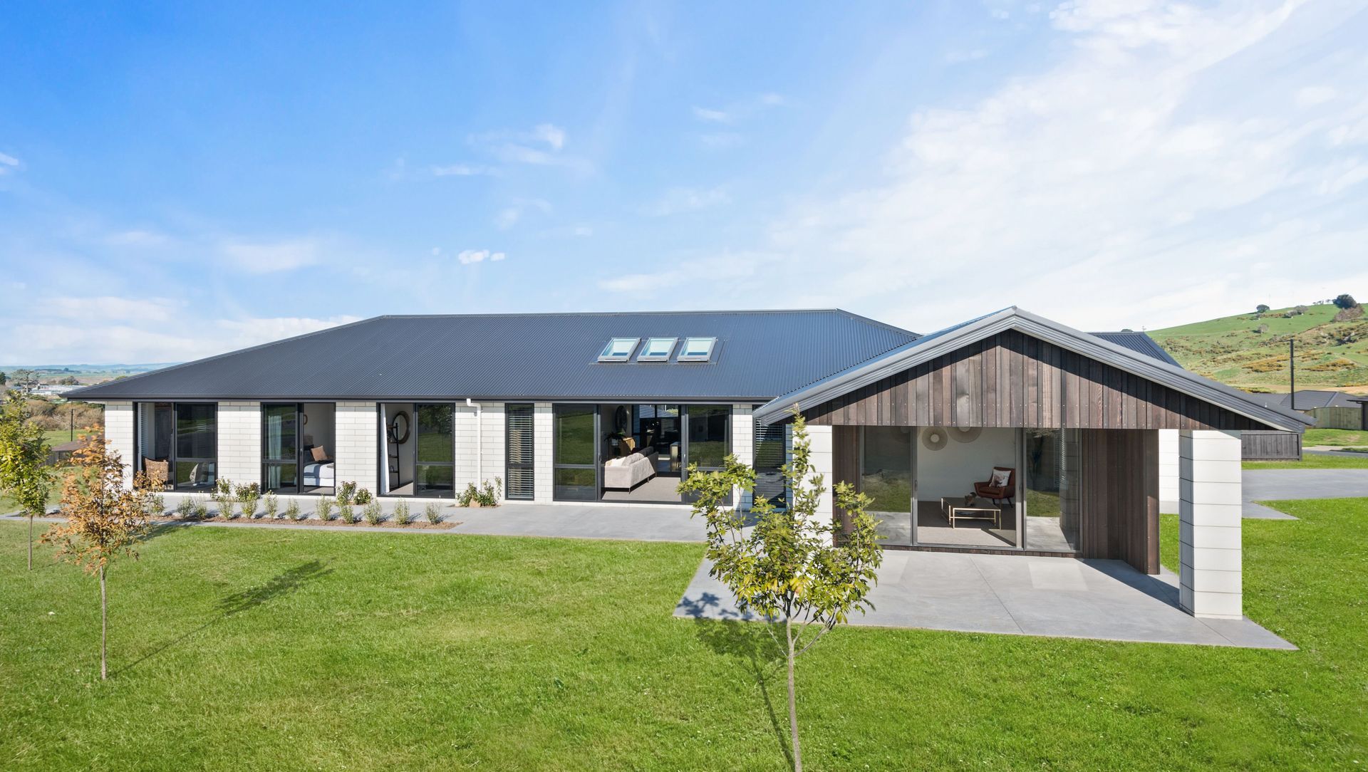 Hitchen Road Residence banner