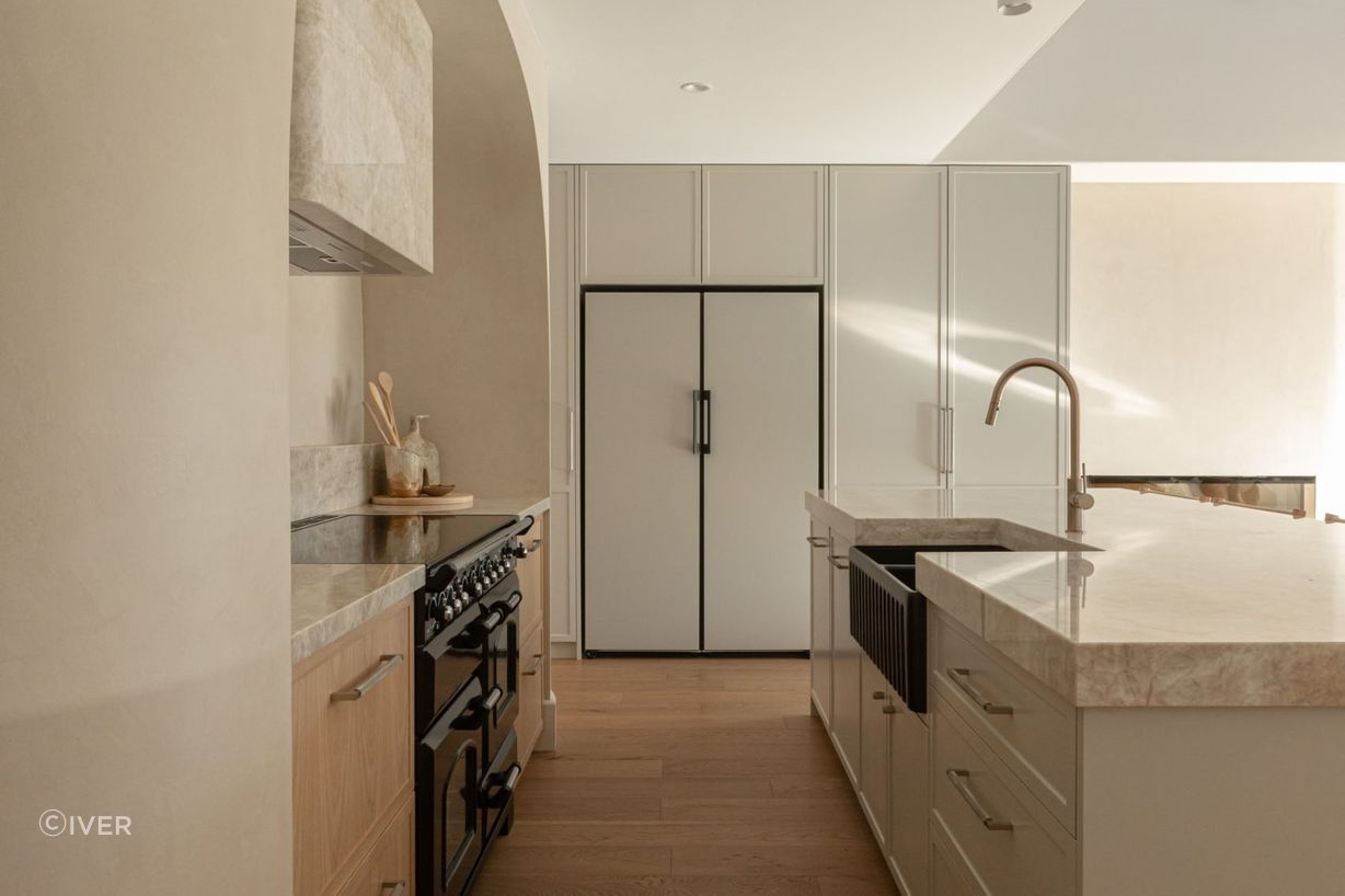 Kyal-Kara-Bay-Builds-House-1-Kitchen-05-scaled-1.jpg