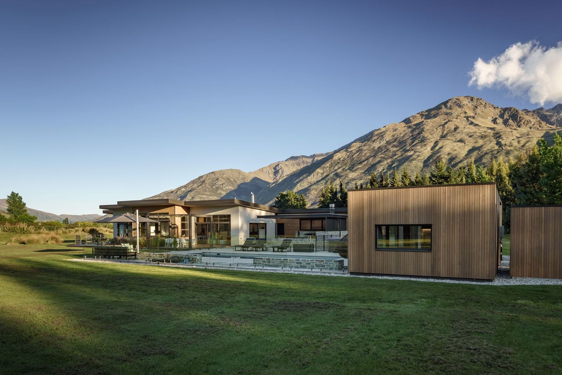 Shotover Pool House