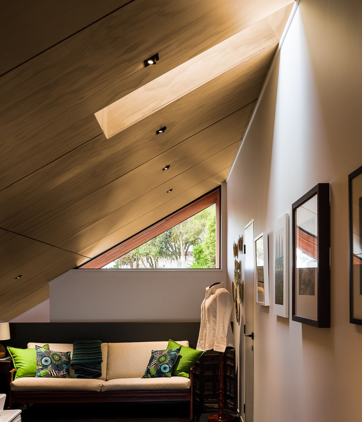 A small mezzanine area was created to act as a studio space for one of the owners.