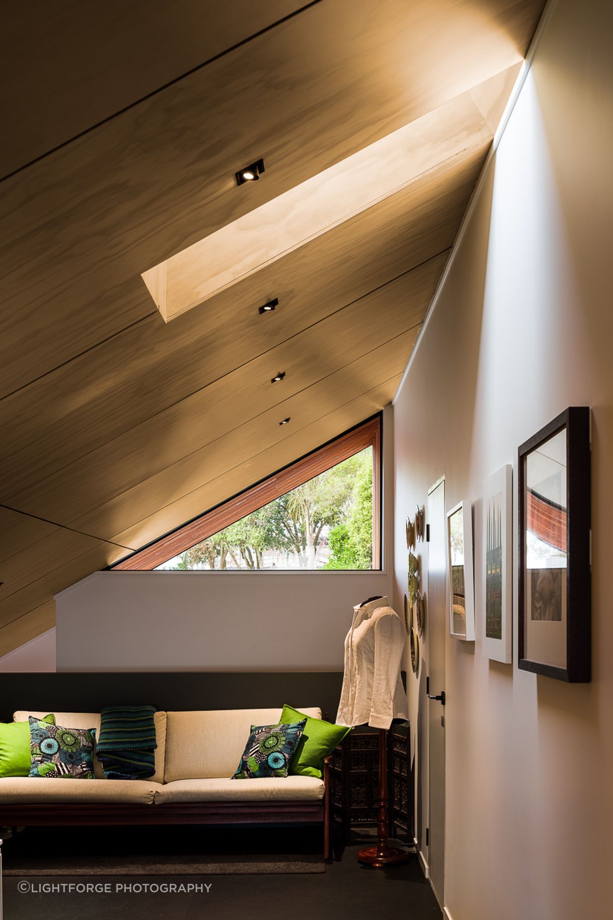 A small mezzanine area was created to act as a studio space for one of the owners.
