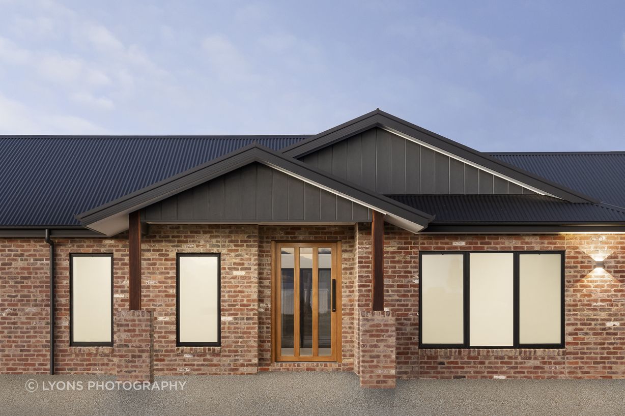 LP17618JarramWay439-Copy.jpg