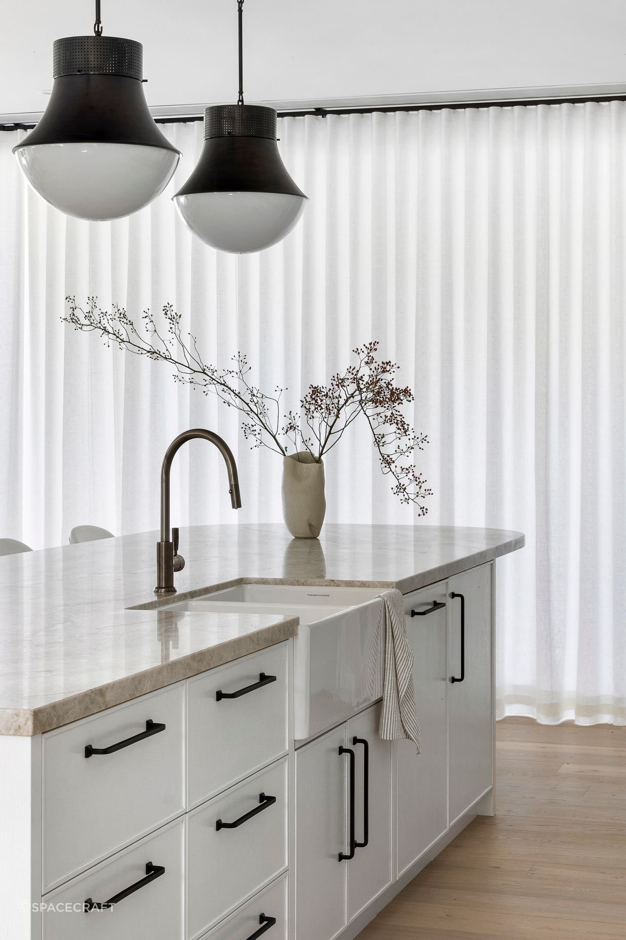 Lake-Boga-Residence-Kitchen-Interior.jpg