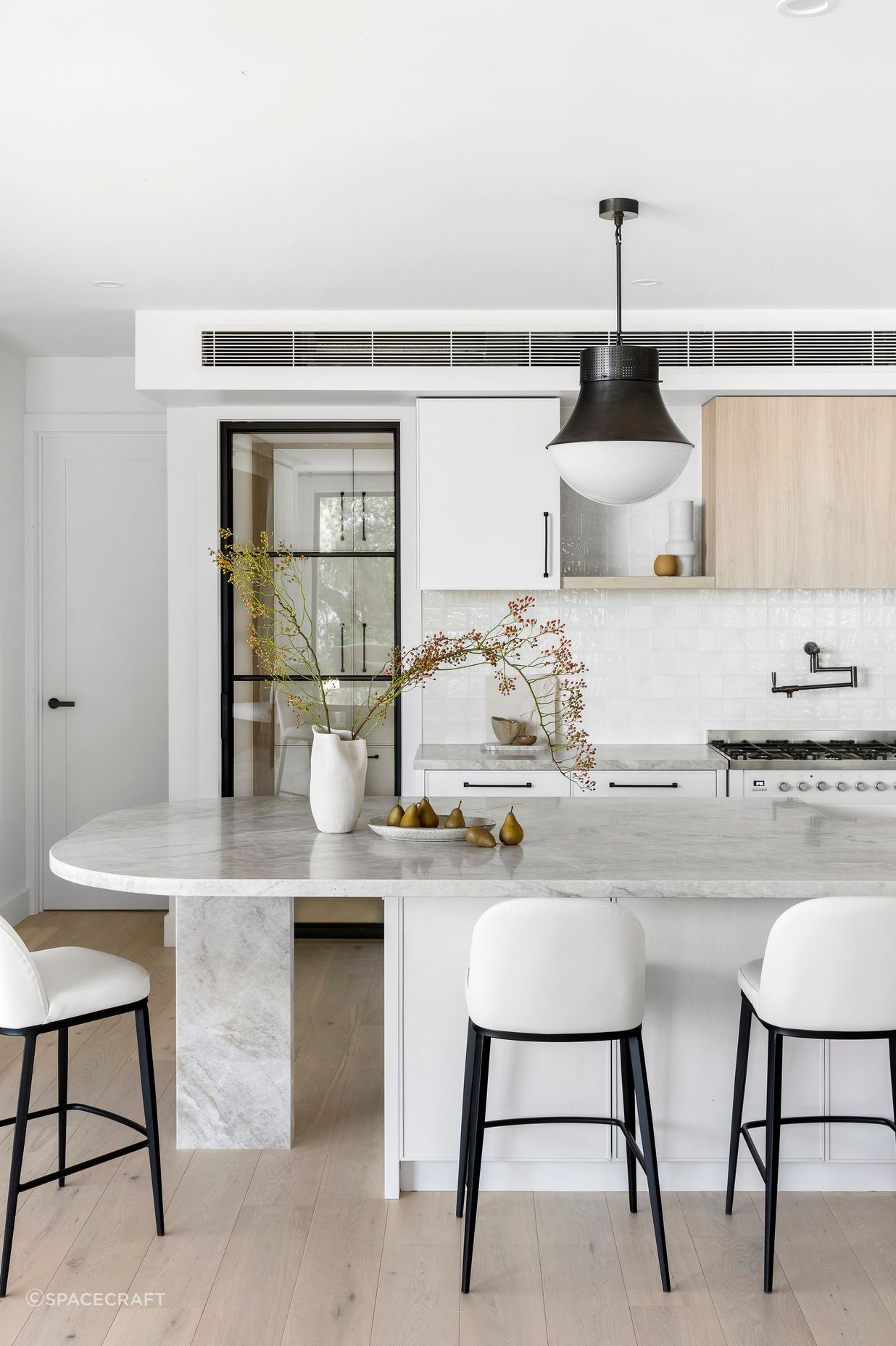 Lake-Boga-Residence-Kitchen-Island-Detailjpg.jpg