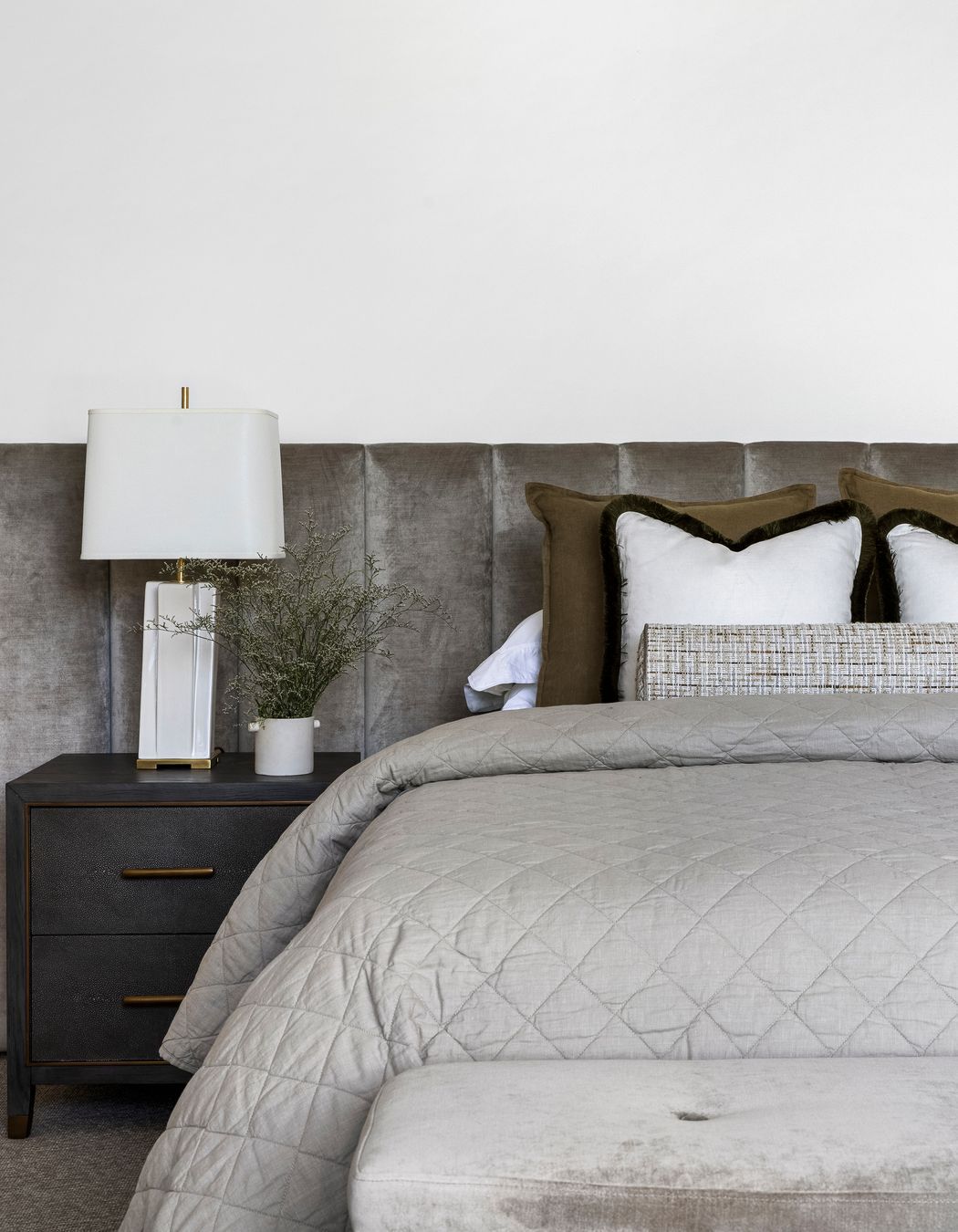 Lake-Boga-Residence-Master-Bedroom.jpg