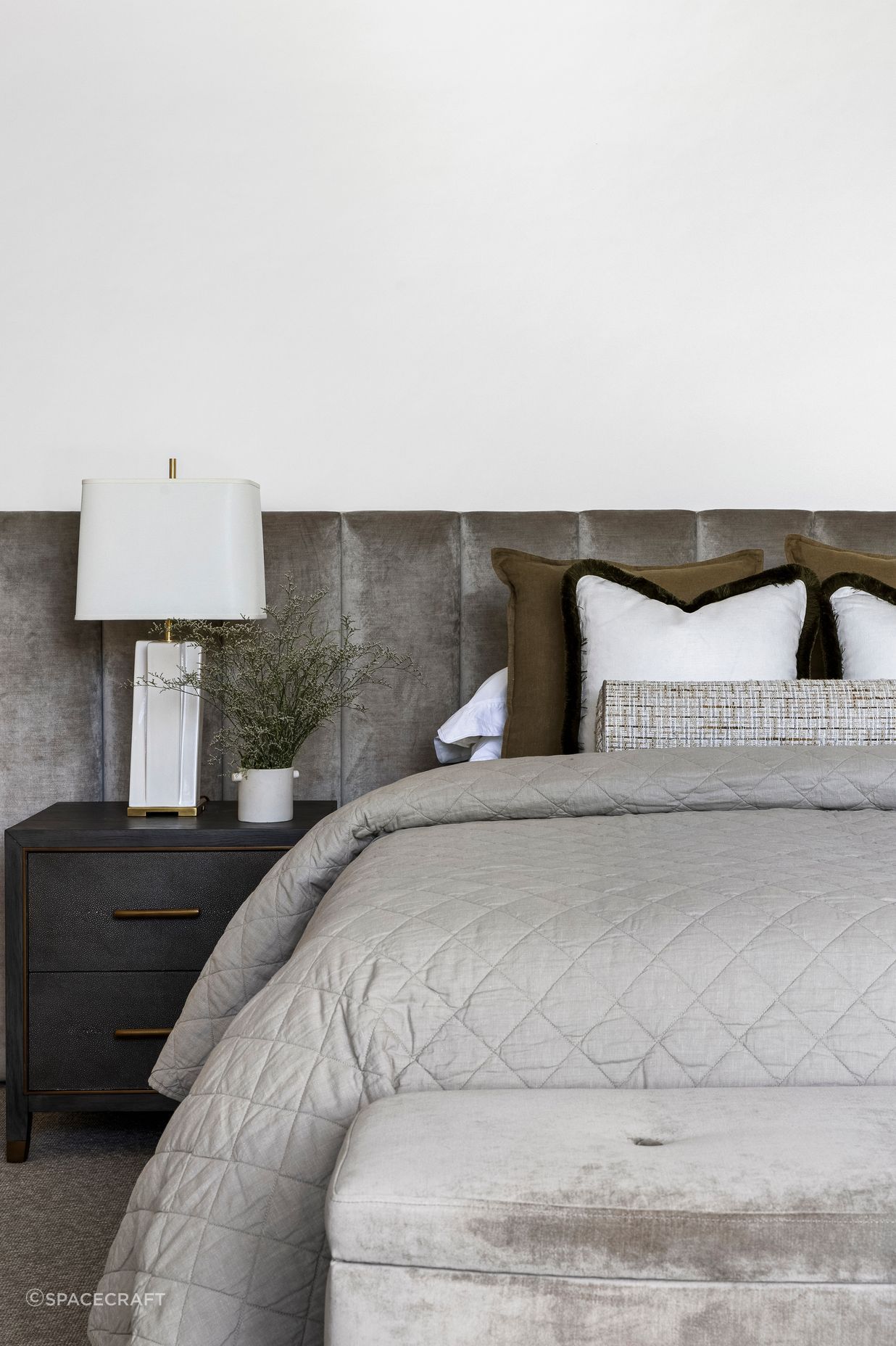 Lake-Boga-Residence-Master-Bedroom.jpg