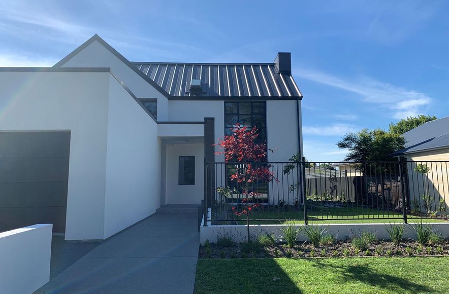 Mid-Canterbury Parkside Luxury