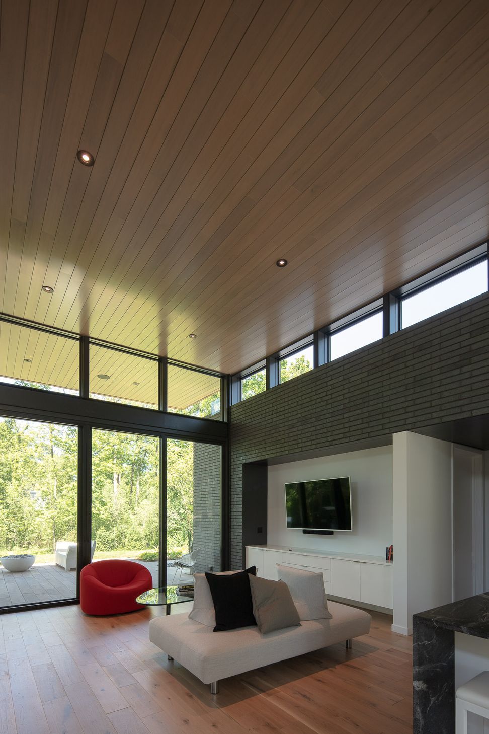 Lucid-Architecture-Mercer-8040.jpg