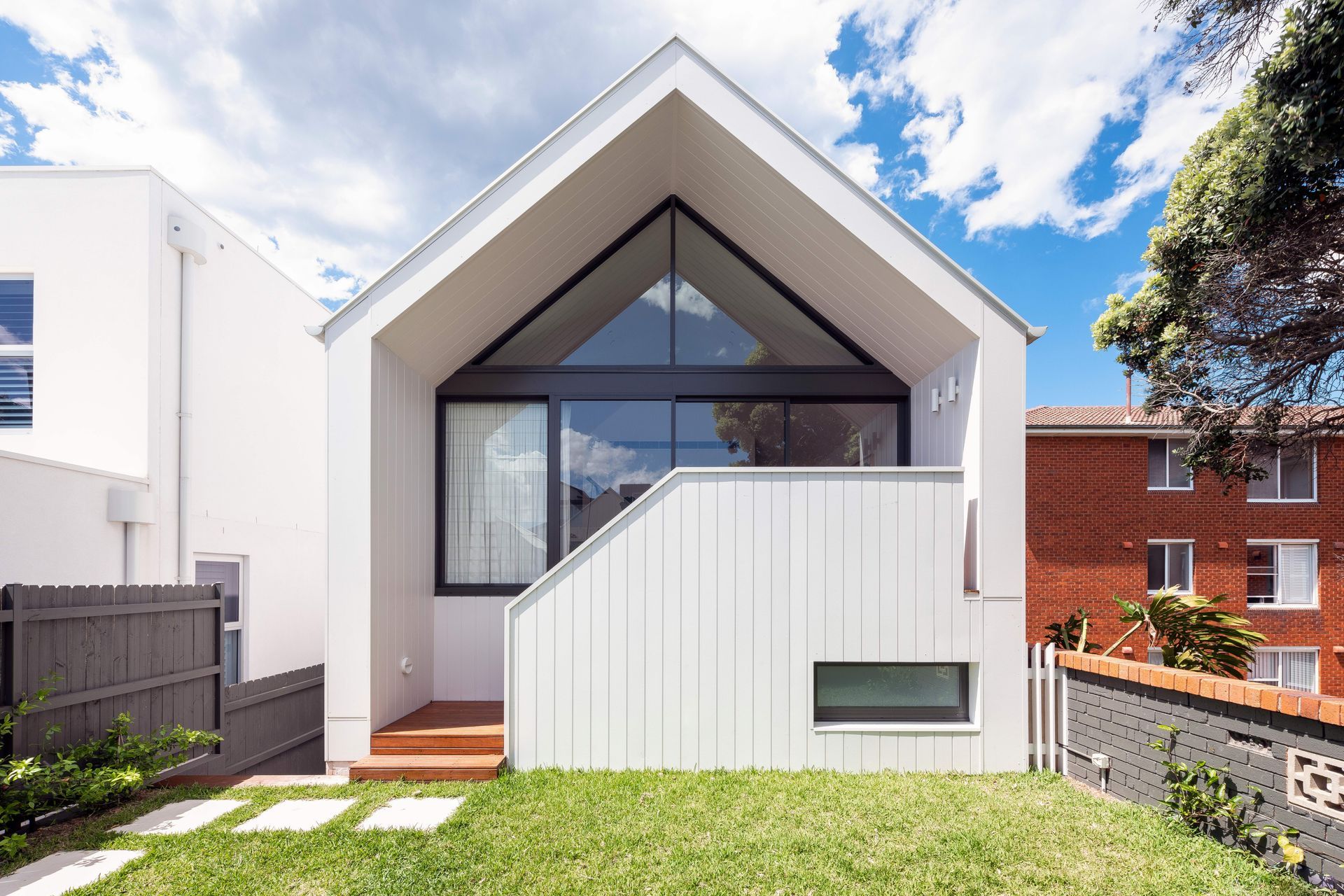 Clovelly House