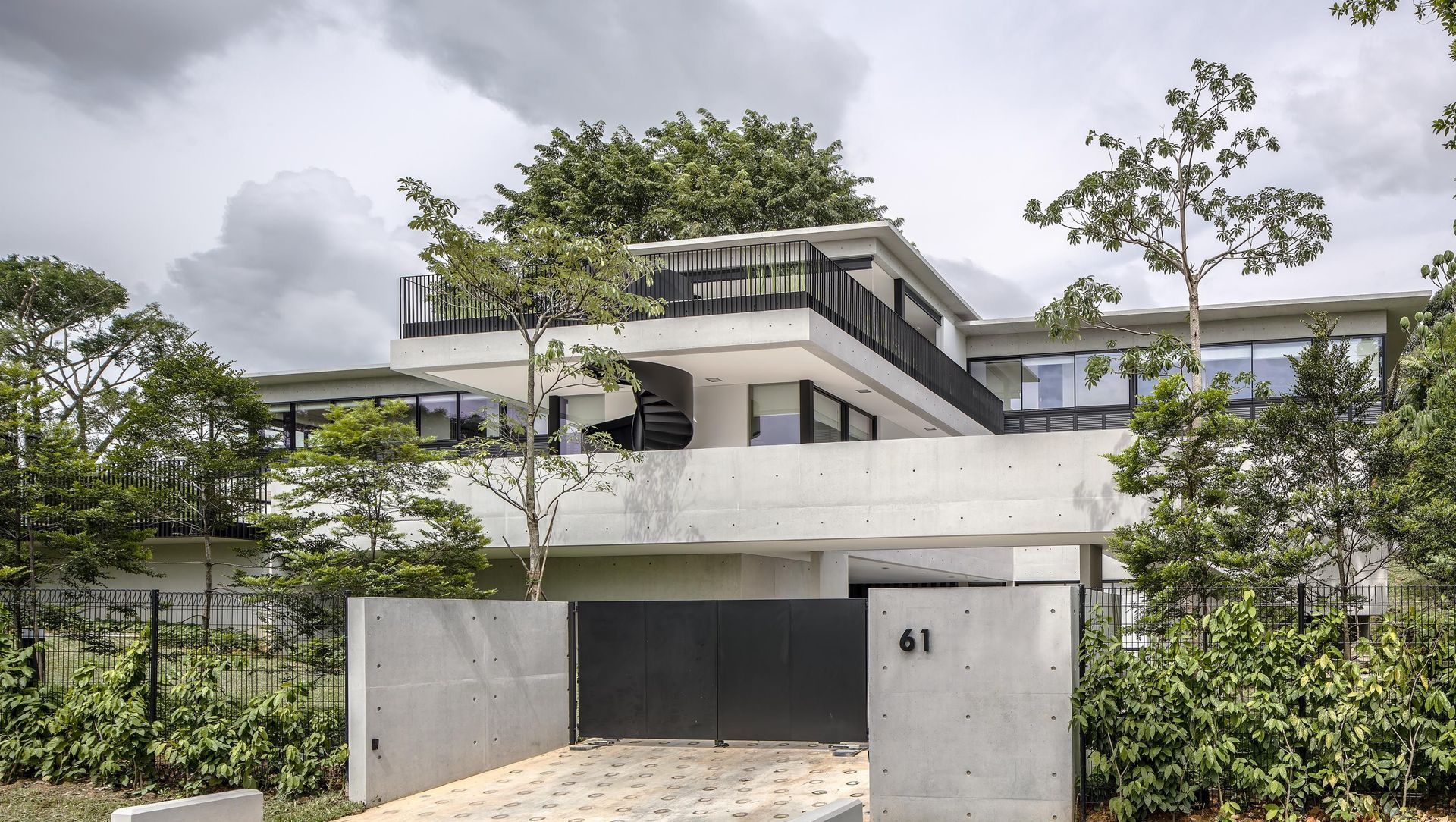 Blemont Road House banner