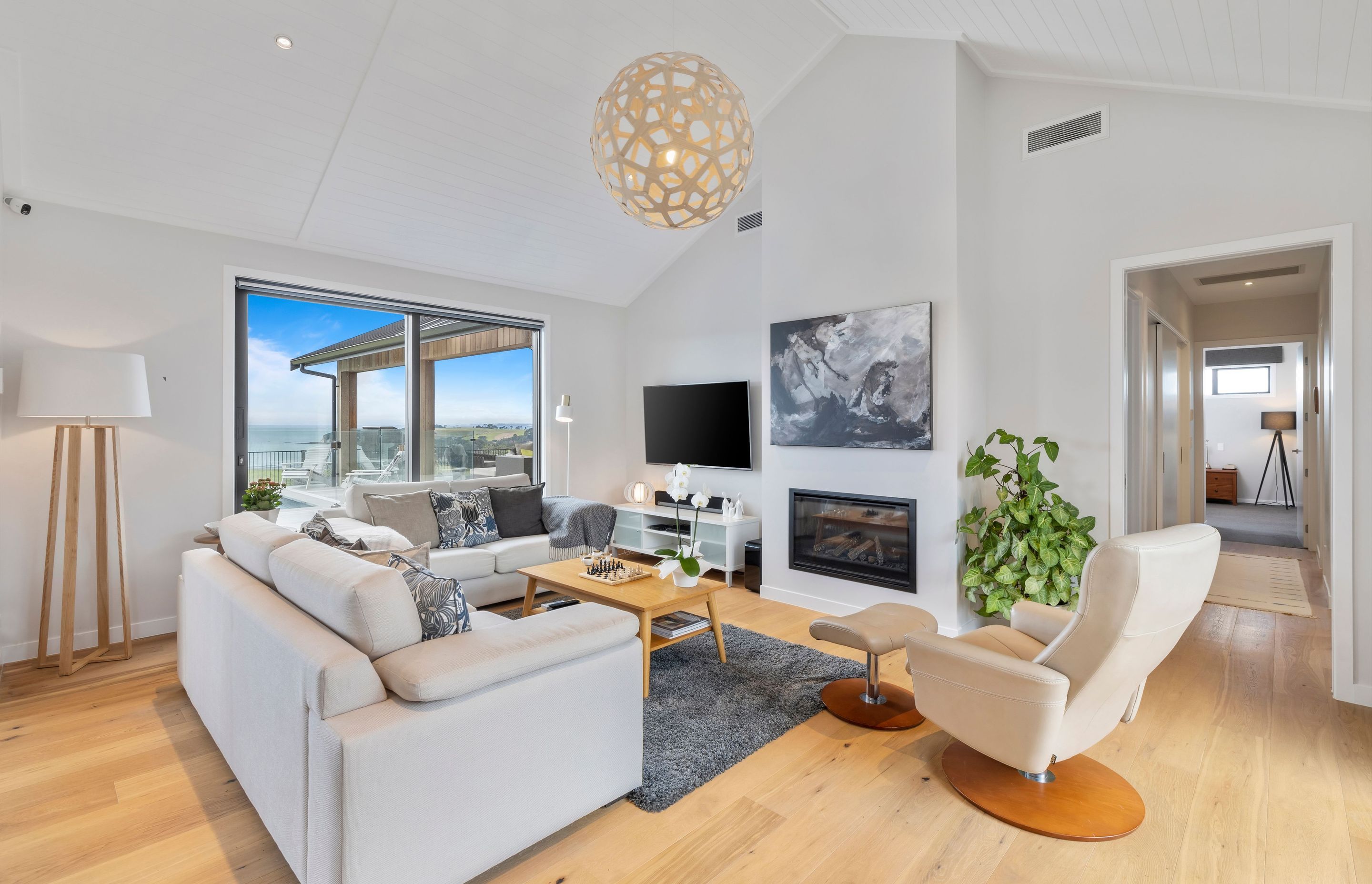 Weiti Bay Home