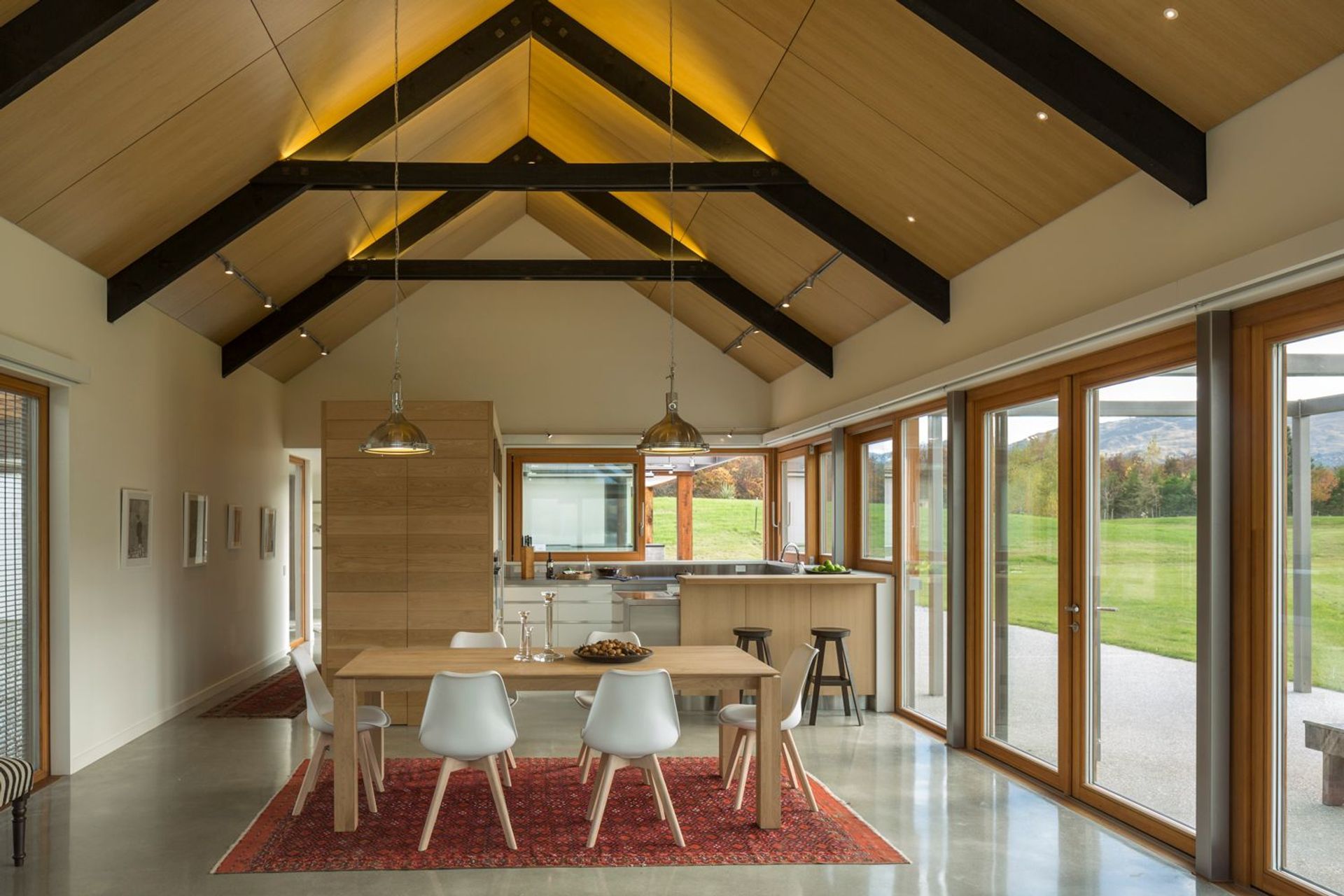 Hawthorn "Contemporary Farm" House