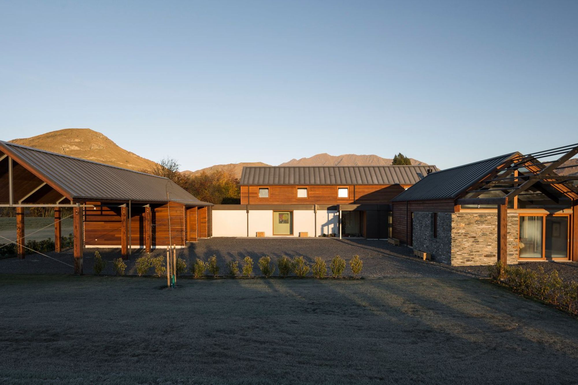 Hawthorn "Contemporary Farm" House