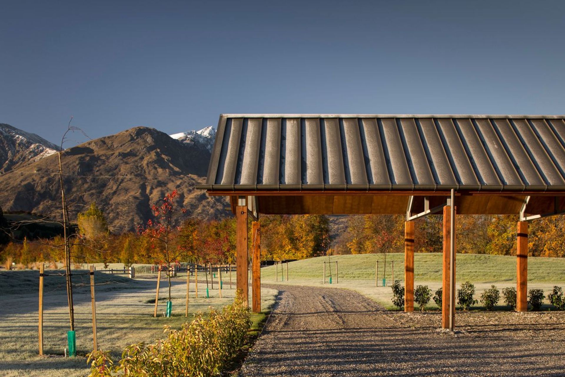 Hawthorn "Contemporary Farm" House