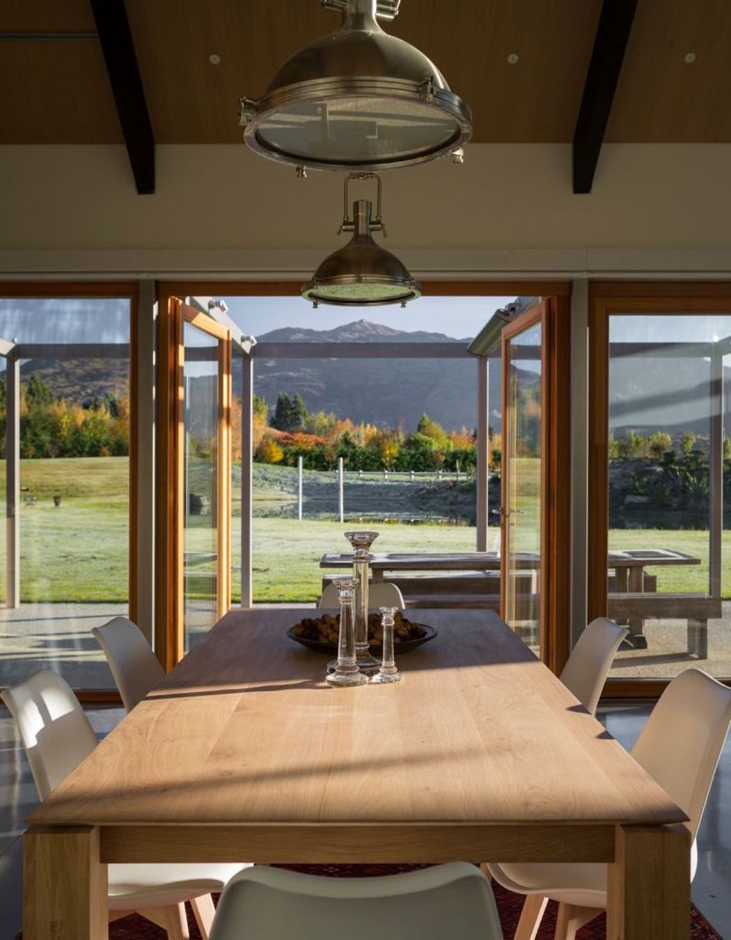 Hawthorn "Contemporary Farm" House