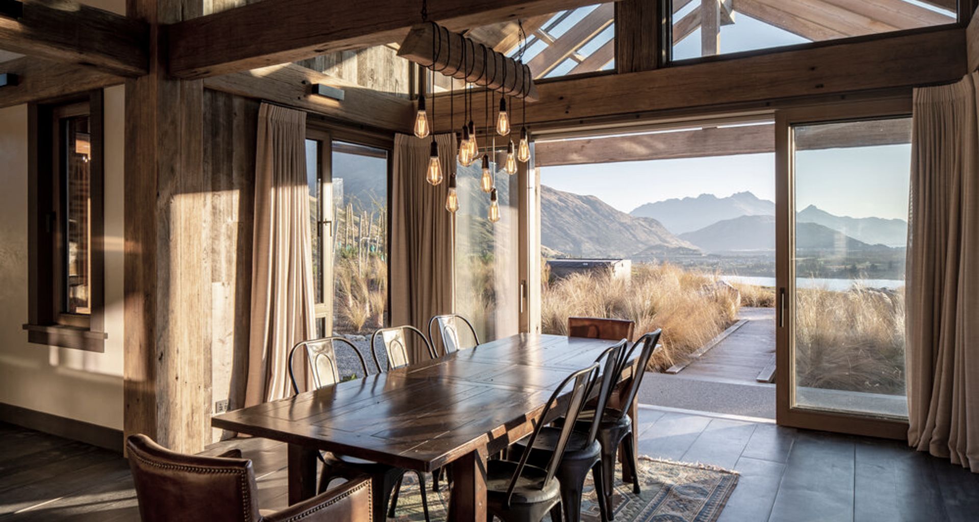 Arrowtown - Lake Hayes Road House banner