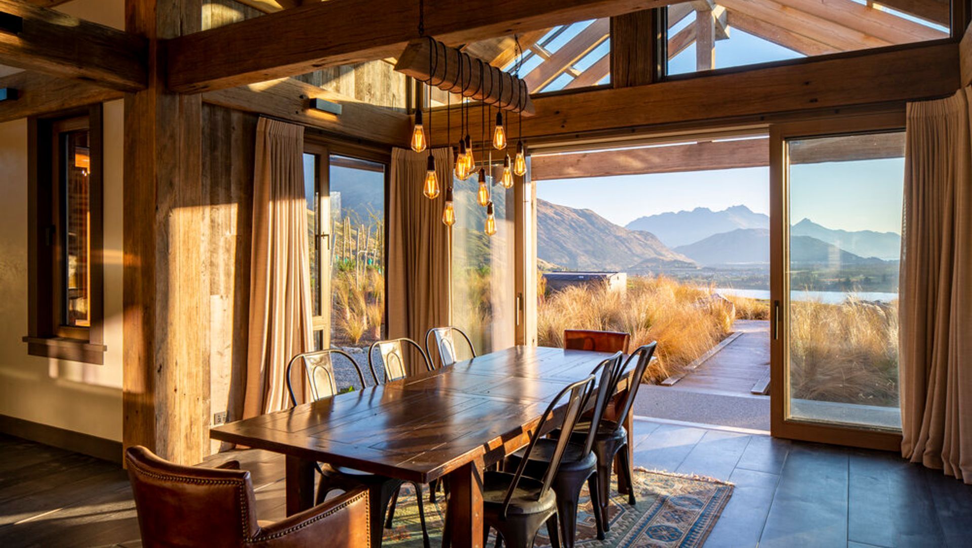 Arrowtown - Lake Hayes Road House banner