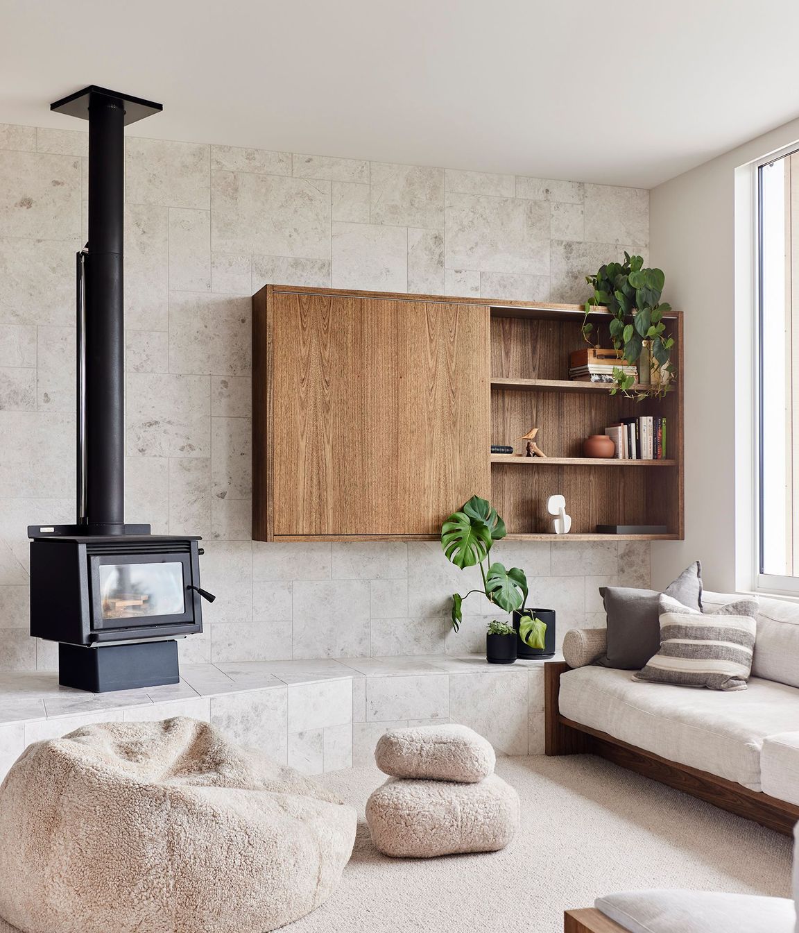 Mid Century Mount
