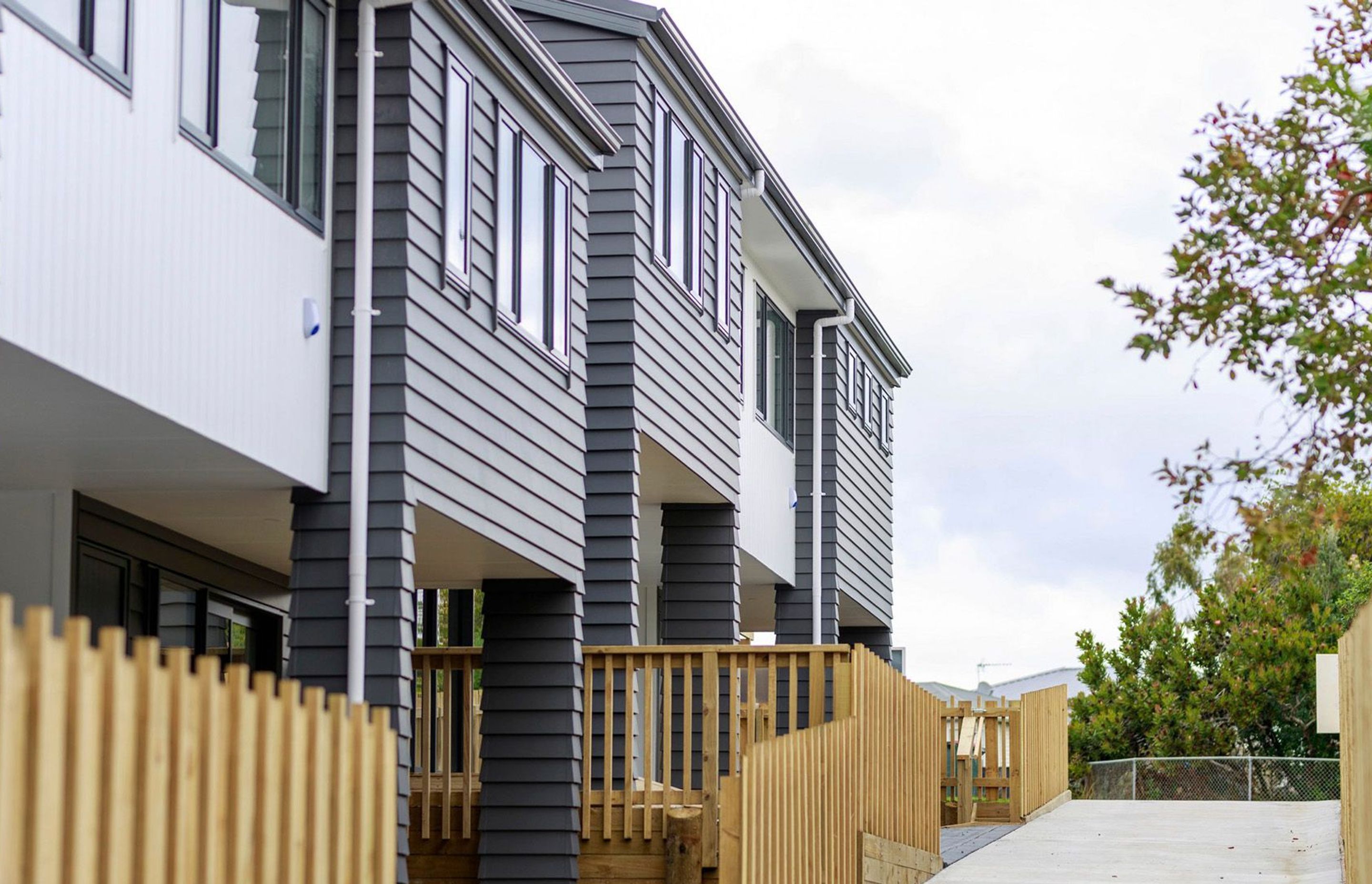 McLean Avenue, Papatoetoe