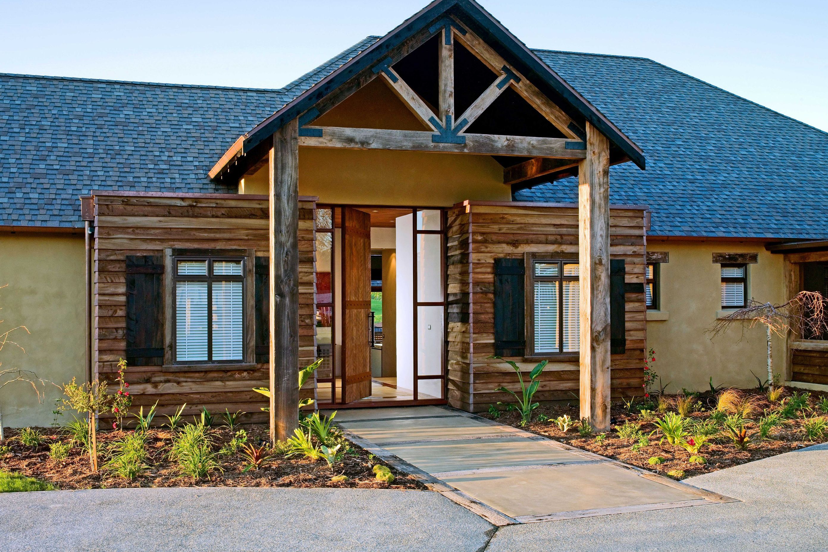 Country Manor